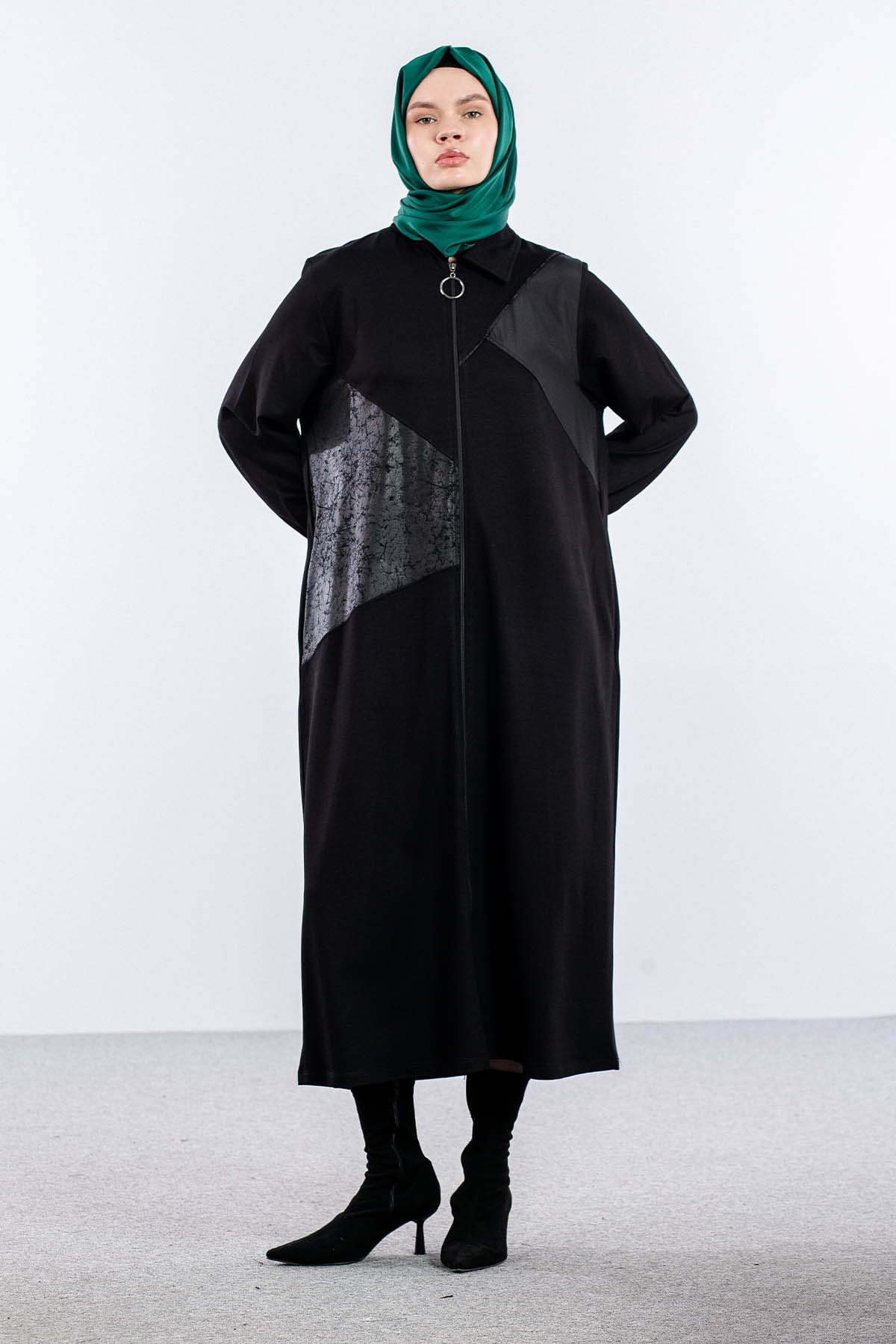 25249 Kap 44-46-48 Yakali - Siyah - 1