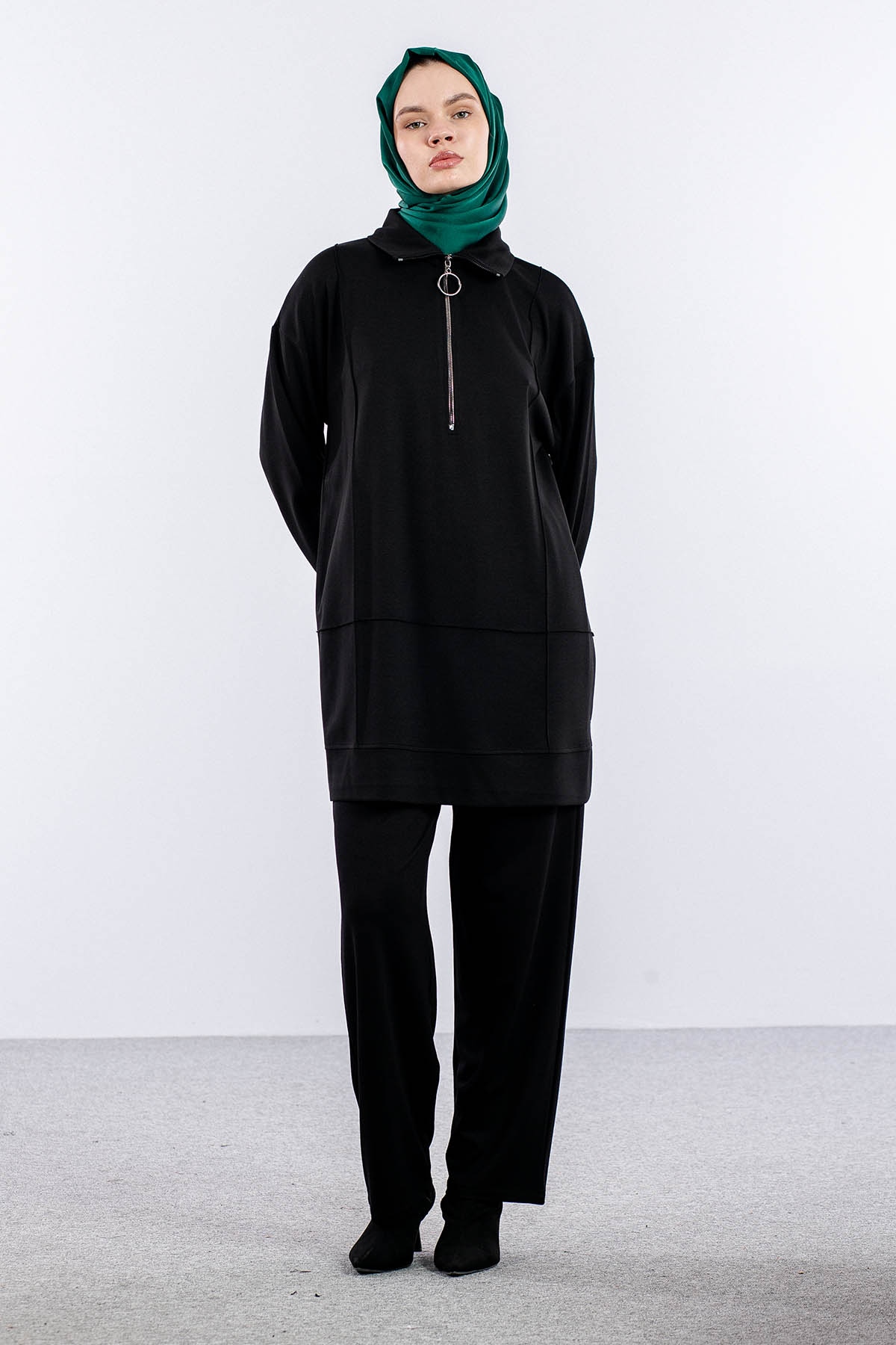 25256 E.takim 44-46 - Siyah - 4