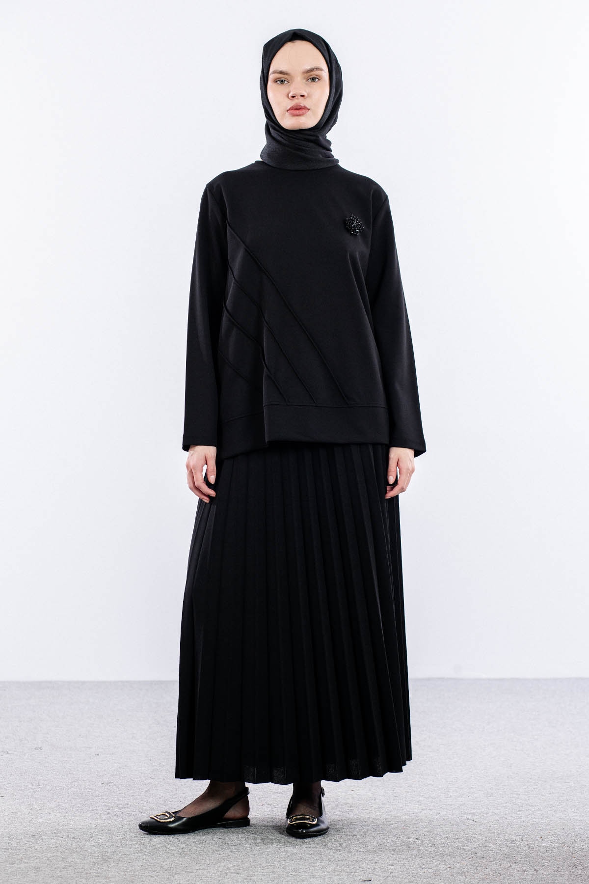 25266 E.takim 44-46 - Siyah - 1