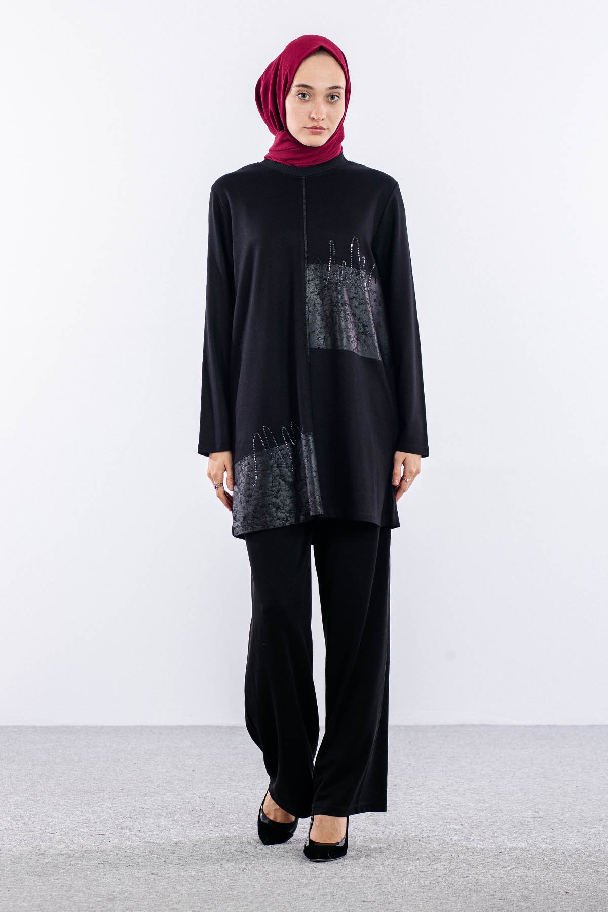 25296 Takim 44-46 - Siyah - 2