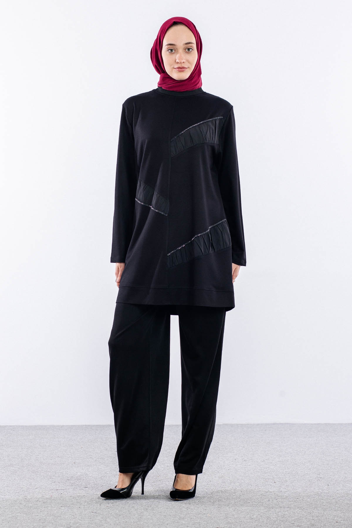 25298 Takim 44-46 - Siyah - 1