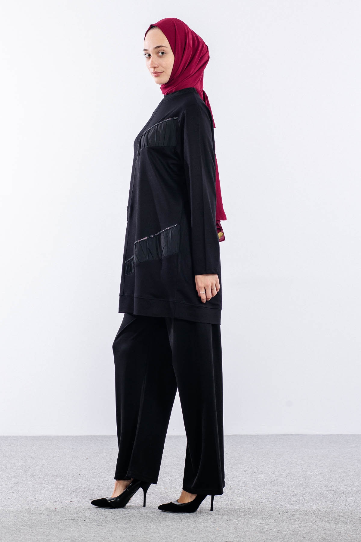 25298 Takim 44-46 - Siyah - 2