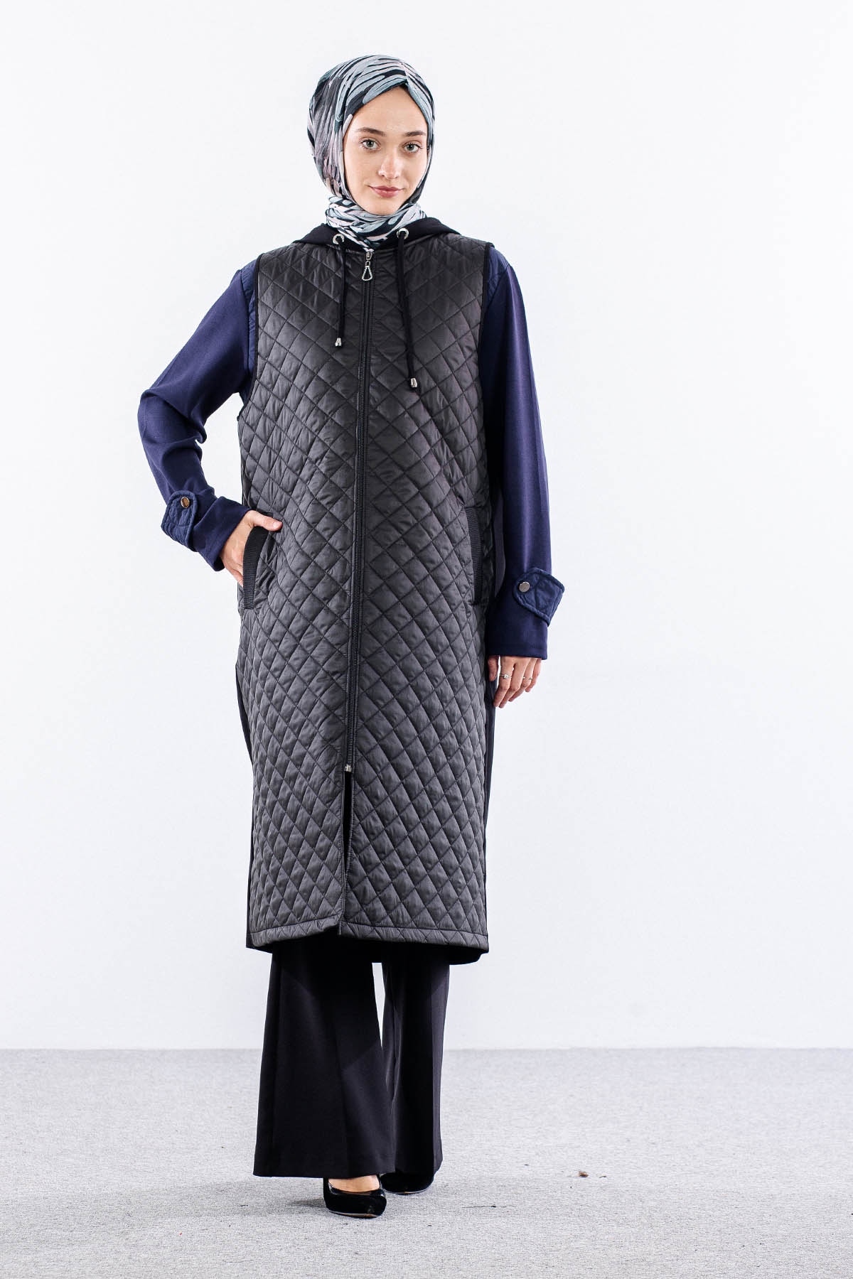 25307 Kapione Yelek 44-46-48 - Siyah - 1