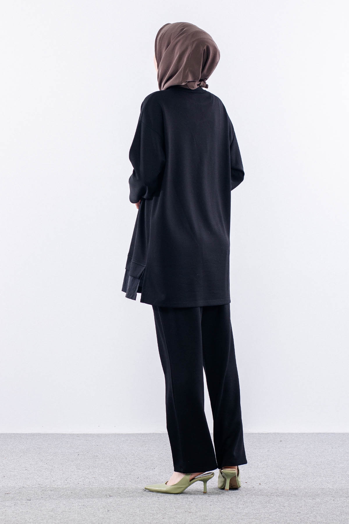 25327 Takim 44-46 Tas Detay - Siyah - 4