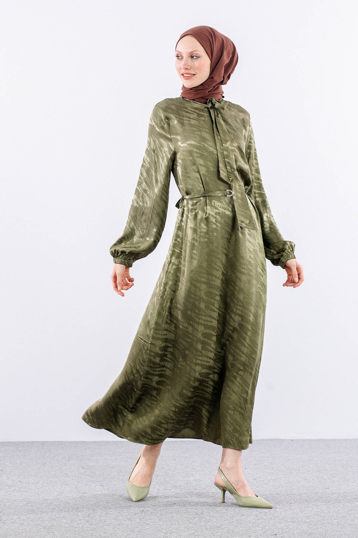 2575 Elbise 40-48 Saten Jakar - Haki - 4