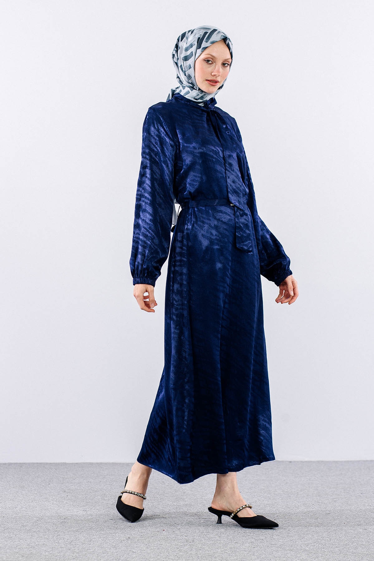 2575 Elbise 40-48 Saten Jakar - Lacivert - 4