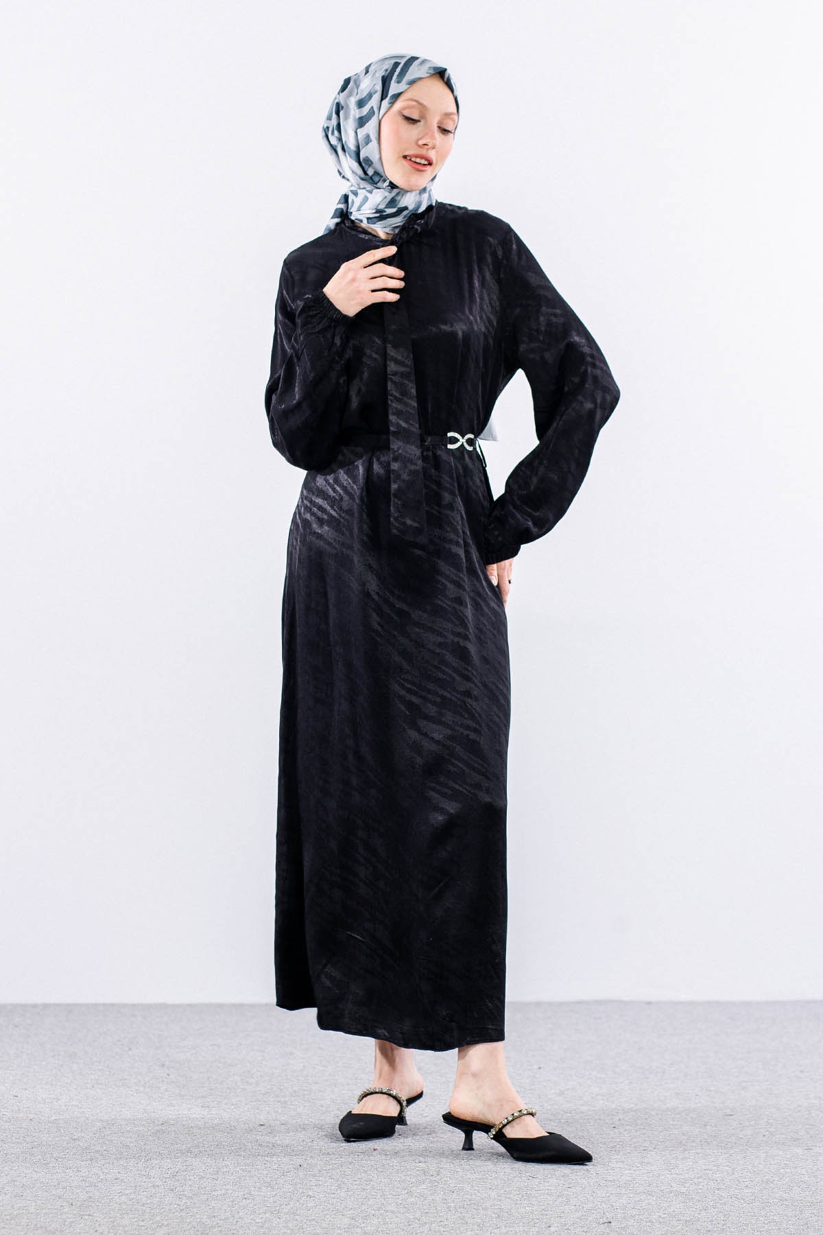 2575 Elbise 40-48 Saten Jakar - Siyah - 2