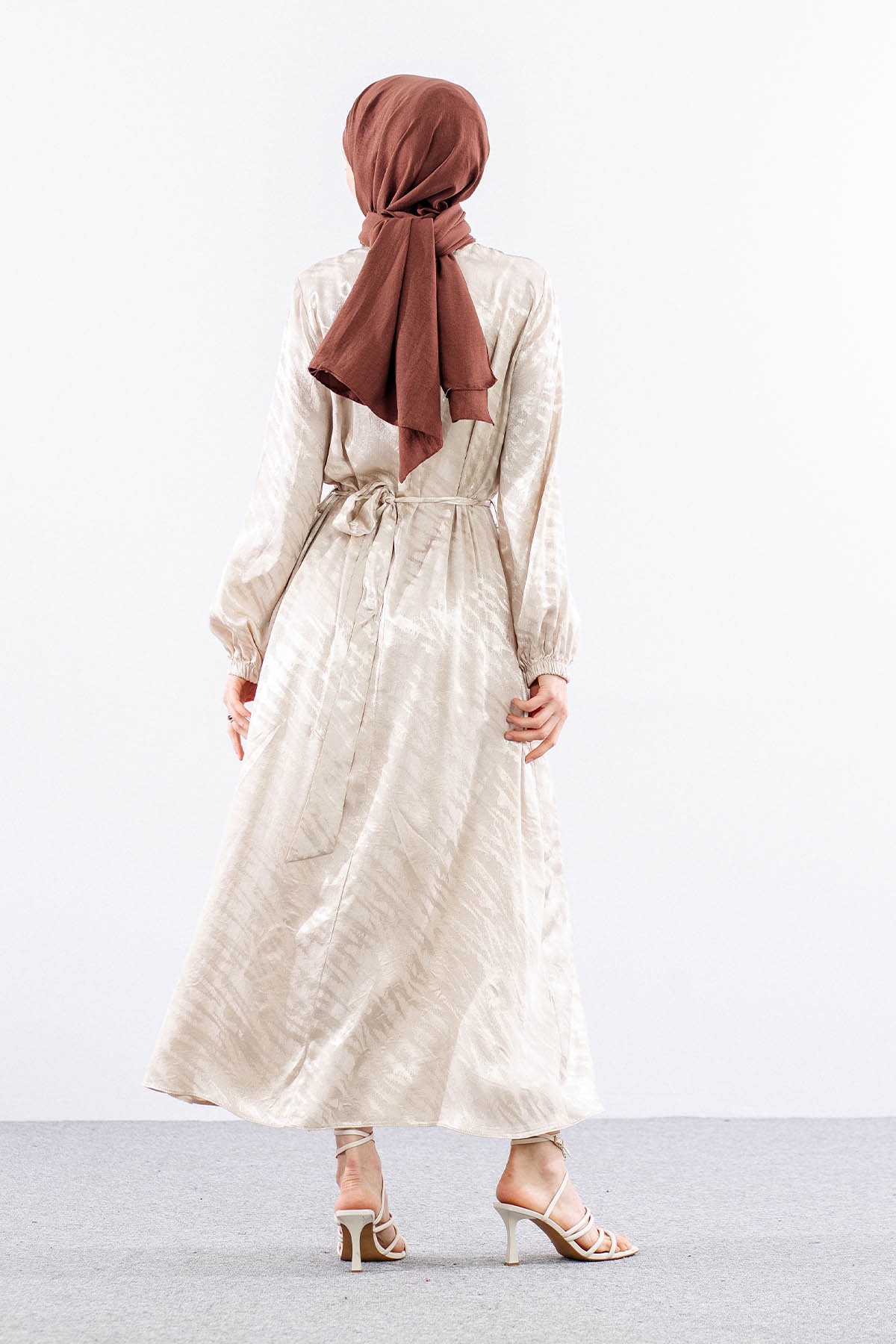 2575 Elbise 40-48 Saten Jakar - Tas - 4