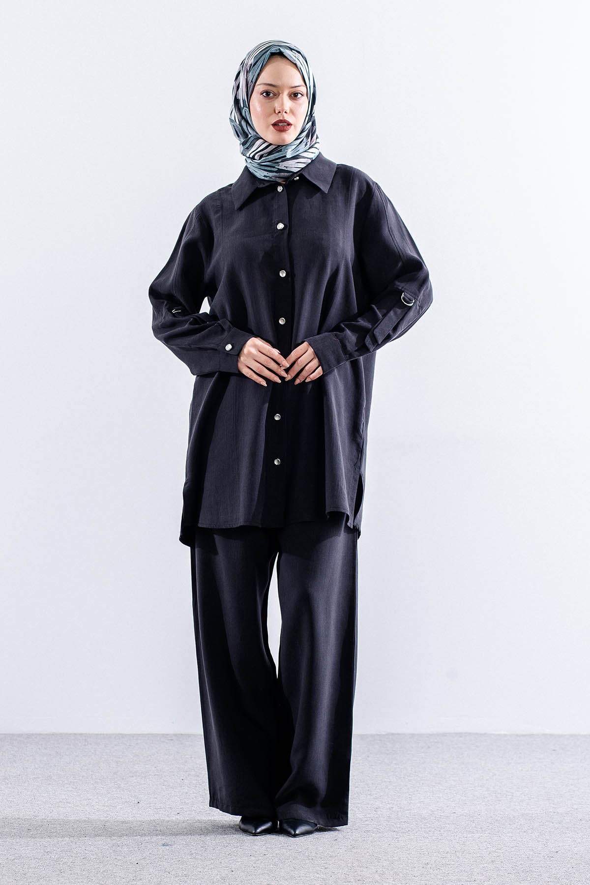 26121 Takim 44-46 Keten - Siyah - 1