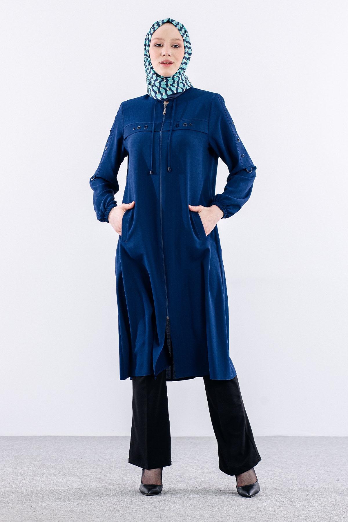 2621 Bayan Kaban 44-54 - Indigo - 1