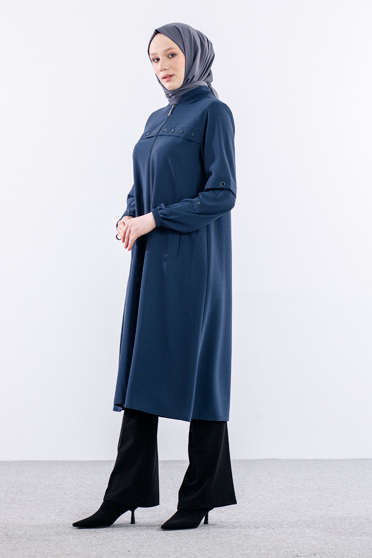 2630 Bayan Kaban 44-54 - Petrol - 3