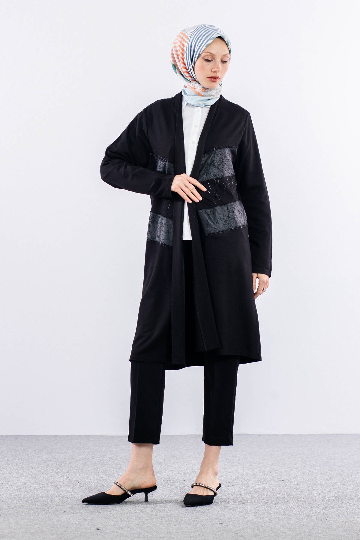 2639 Orta Boy Hirka M-xxl - Siyah - 1