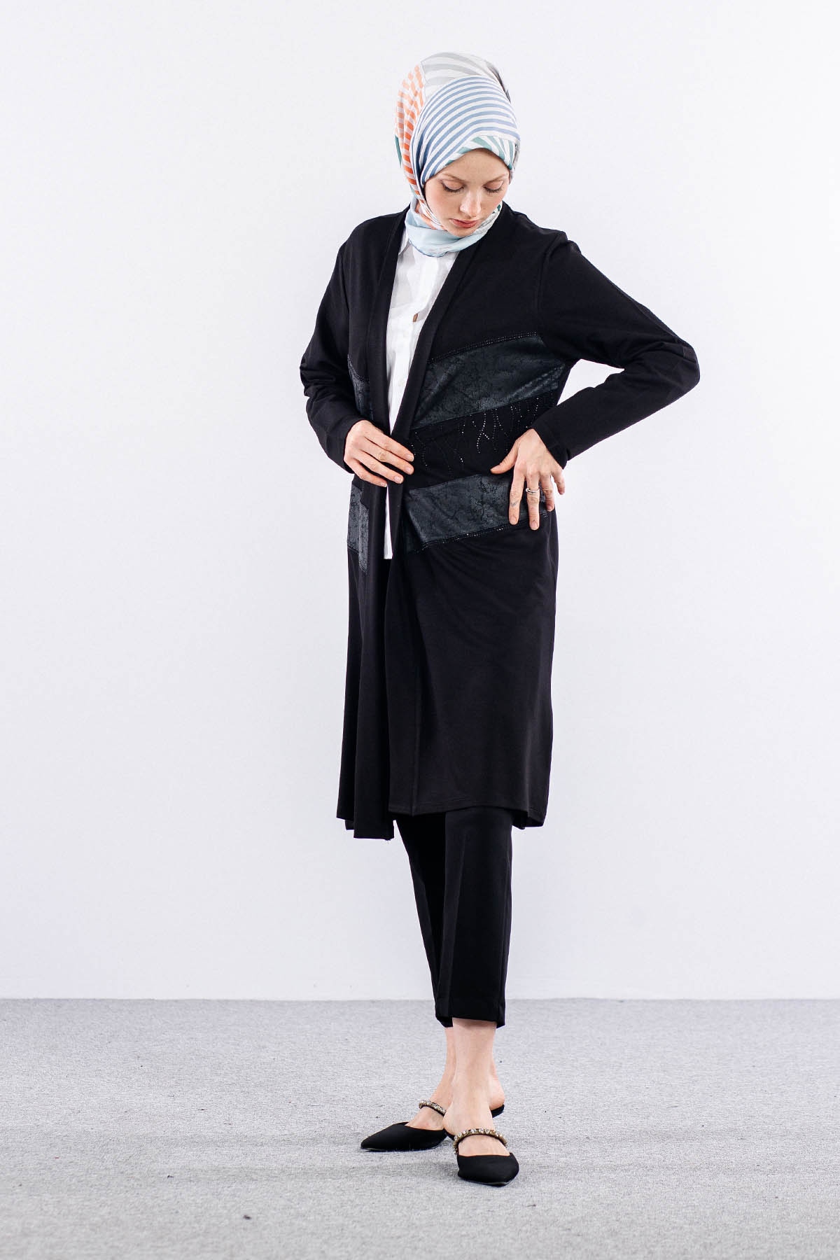 2639 Orta Boy Hirka M-xxl - Siyah - 2