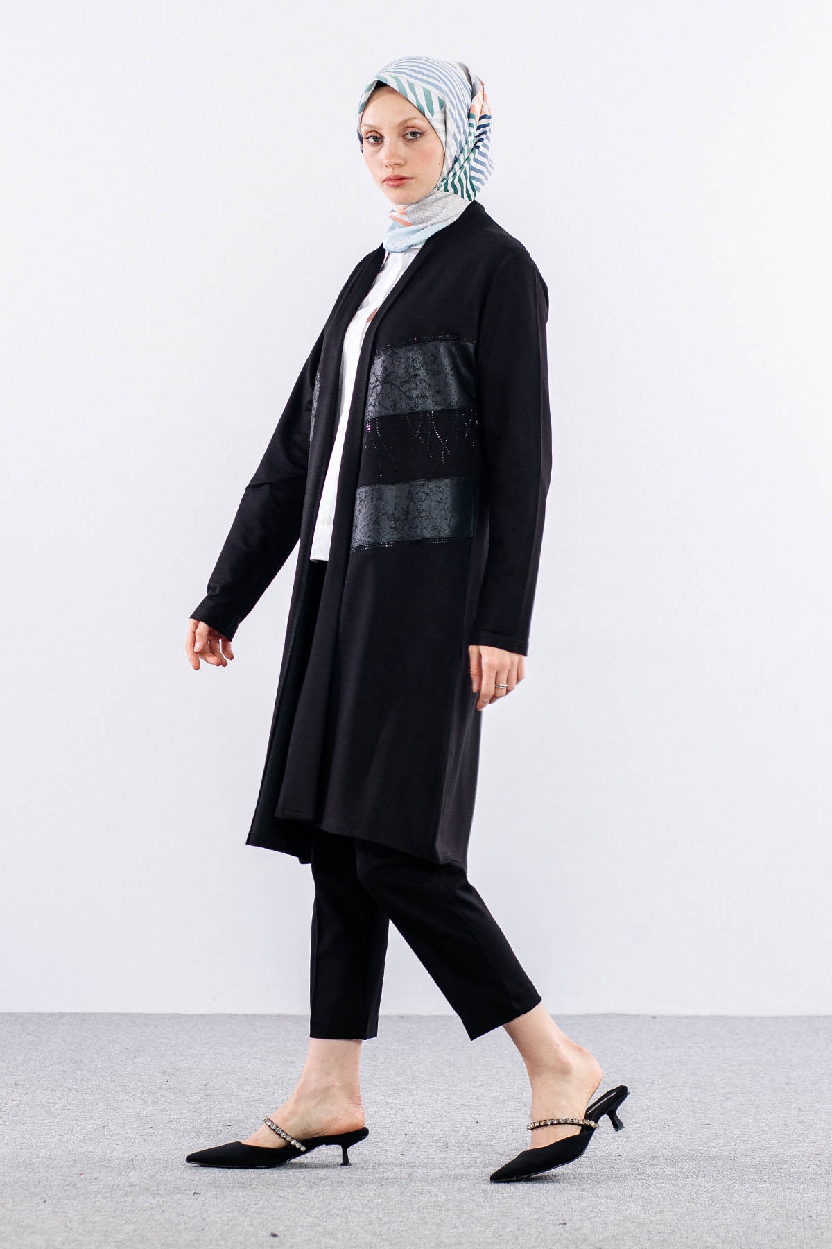 2639 Orta Boy Hirka M-xxl - Siyah - 3