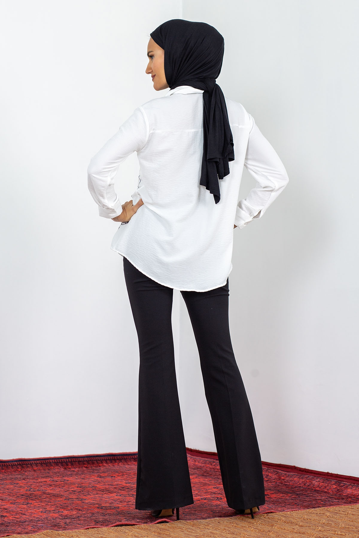 2749 Bluz 38-42 İşleme - Beyaz - 4