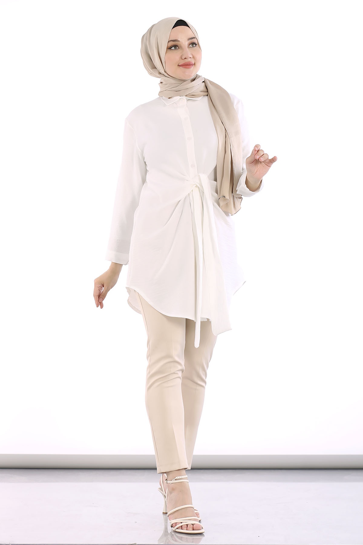 2835-20 Tunik S-m-l - Ekru - 1