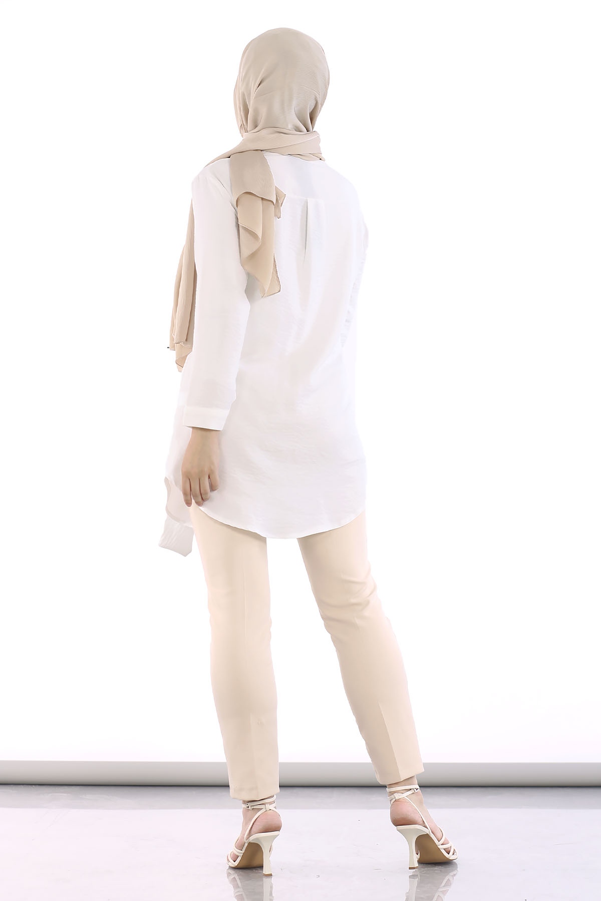 2835-20 Tunik S-m-l - Ekru - 4