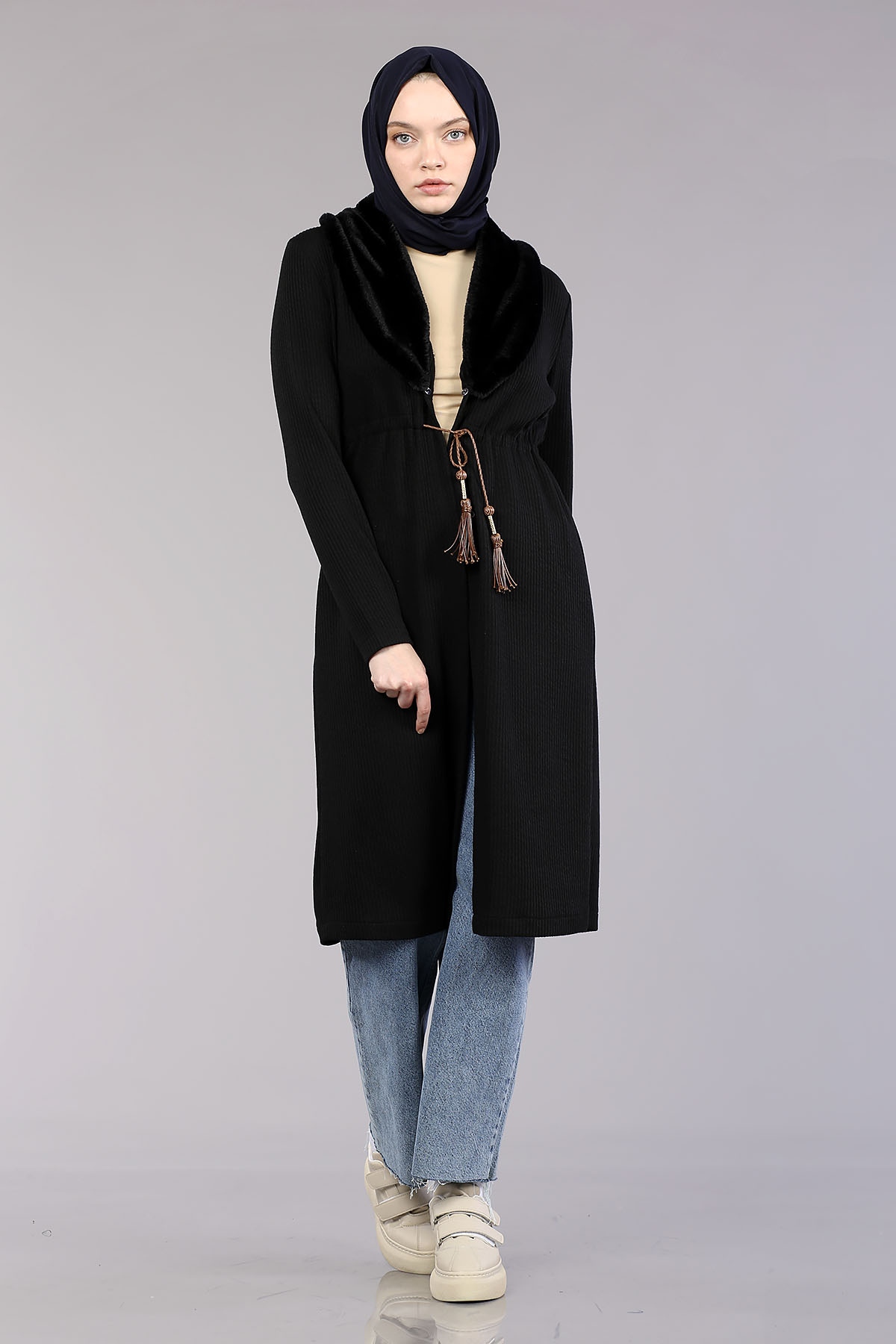 28948 Peluş Yaka Hirka Tek - Siyah - 1