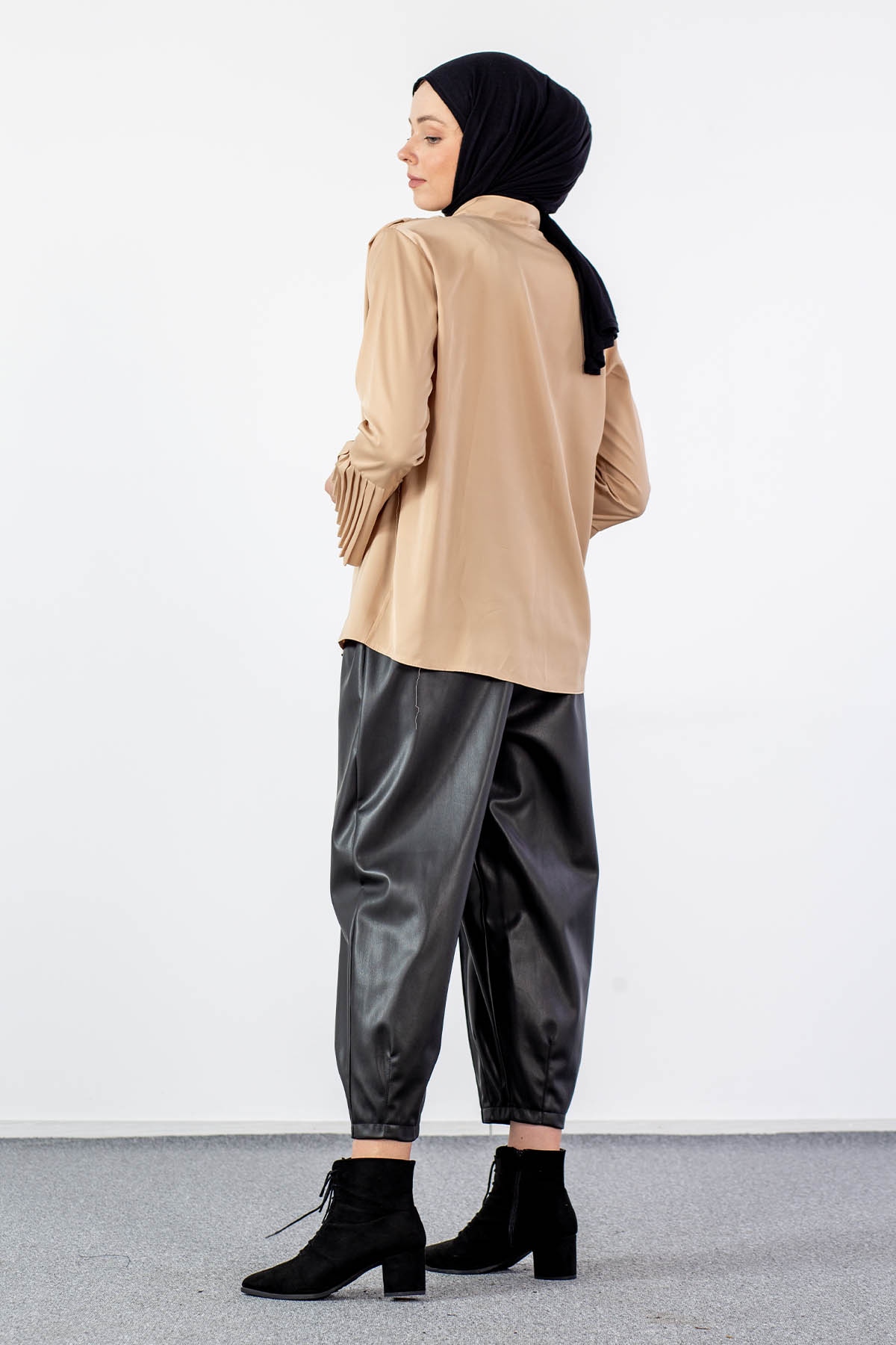 2987-00 Saten Bluz 38-42 - Bej - 4