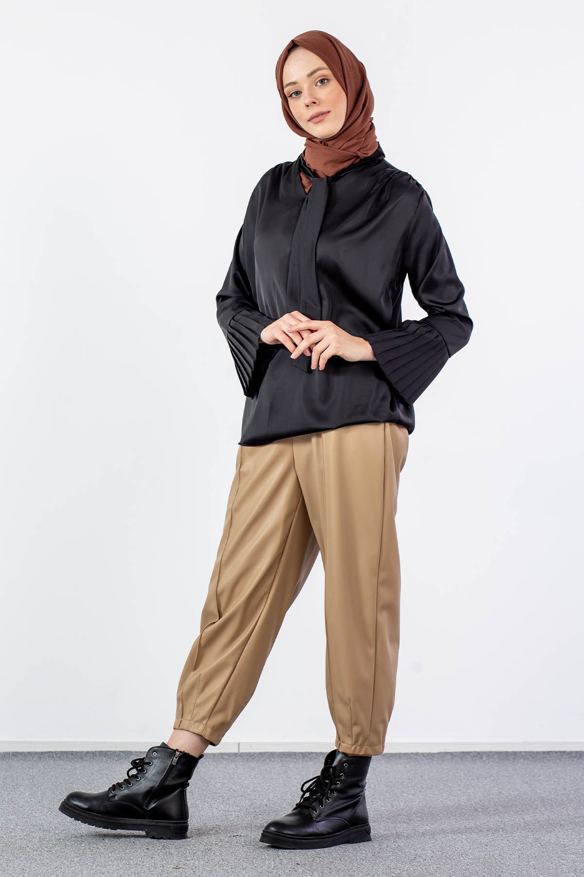 2987-00 Saten Bluz 38-42 - Siyah - 3