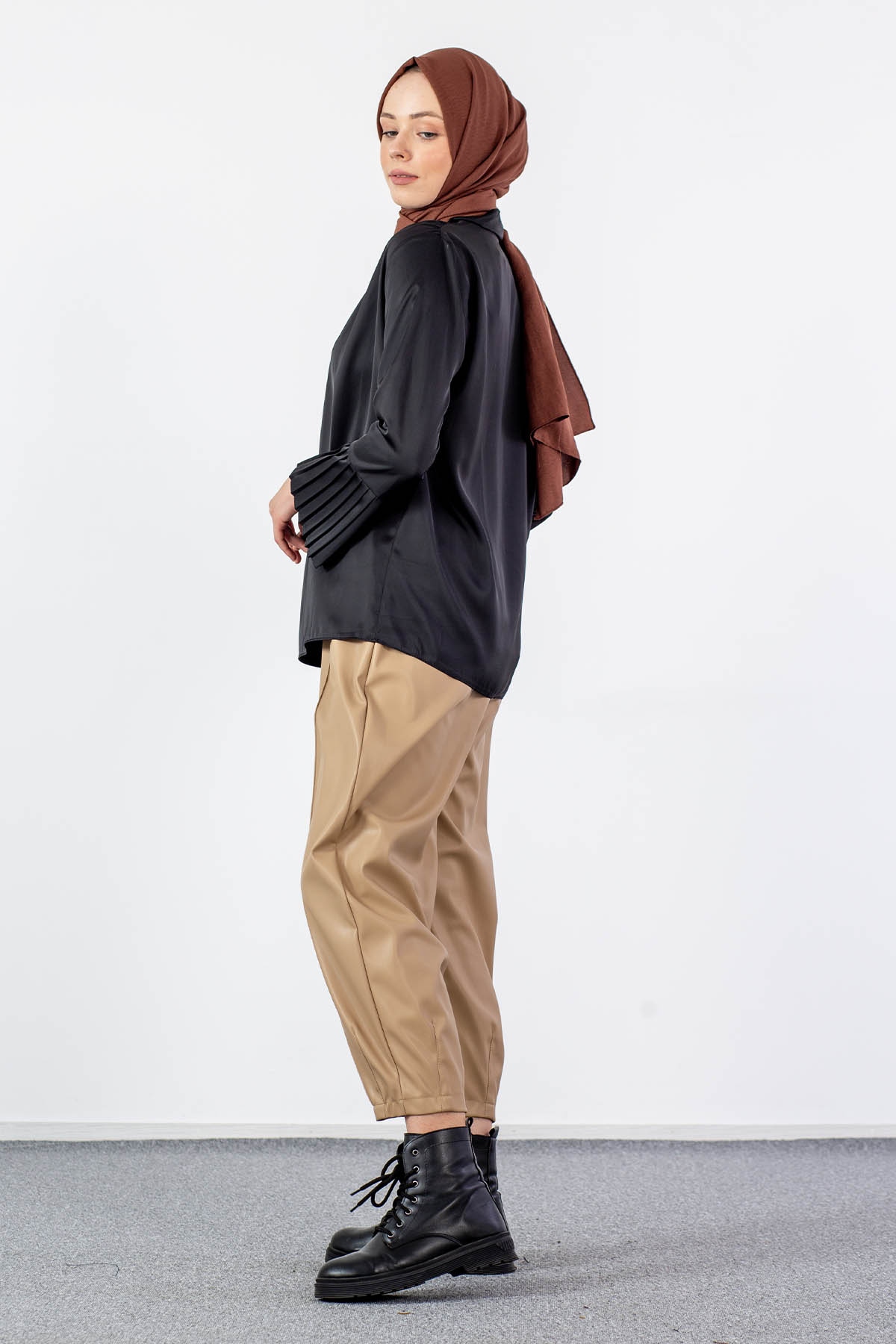 2987-00 Saten Bluz 38-42 - Siyah - 4