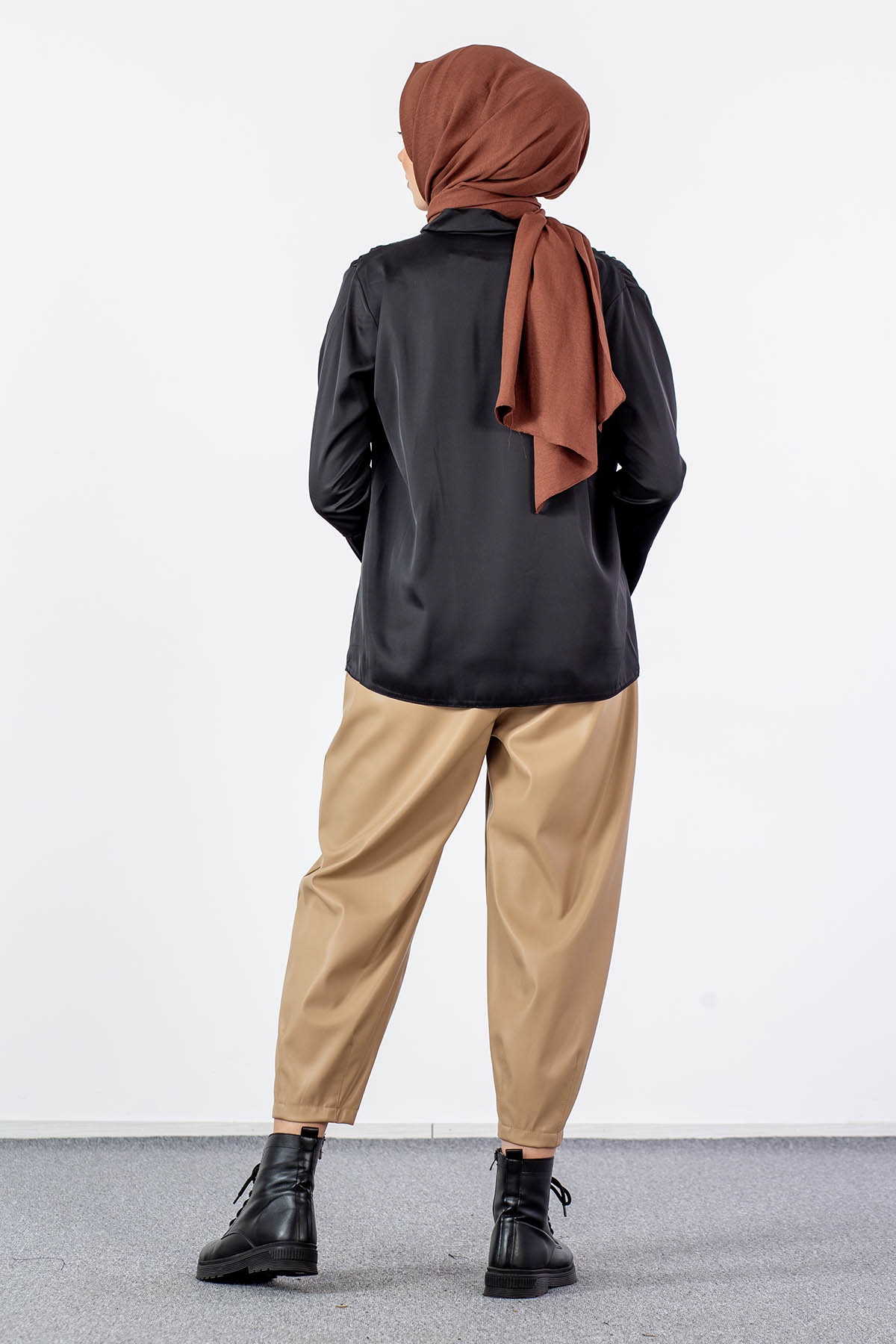 2987-00 Saten Bluz 38-42 - Siyah - 5