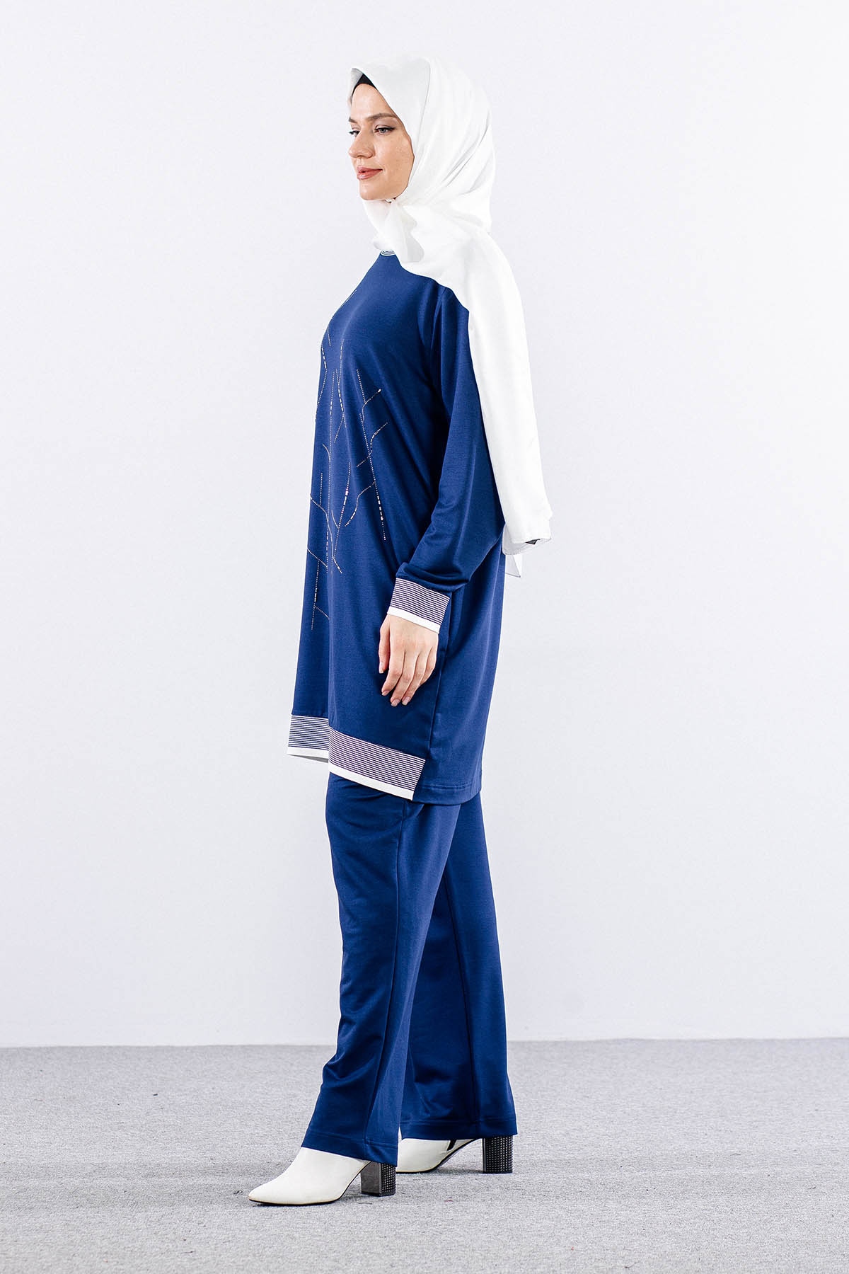 3010 Bb Takim 46-52 Boncuk Detay - Sax - 3