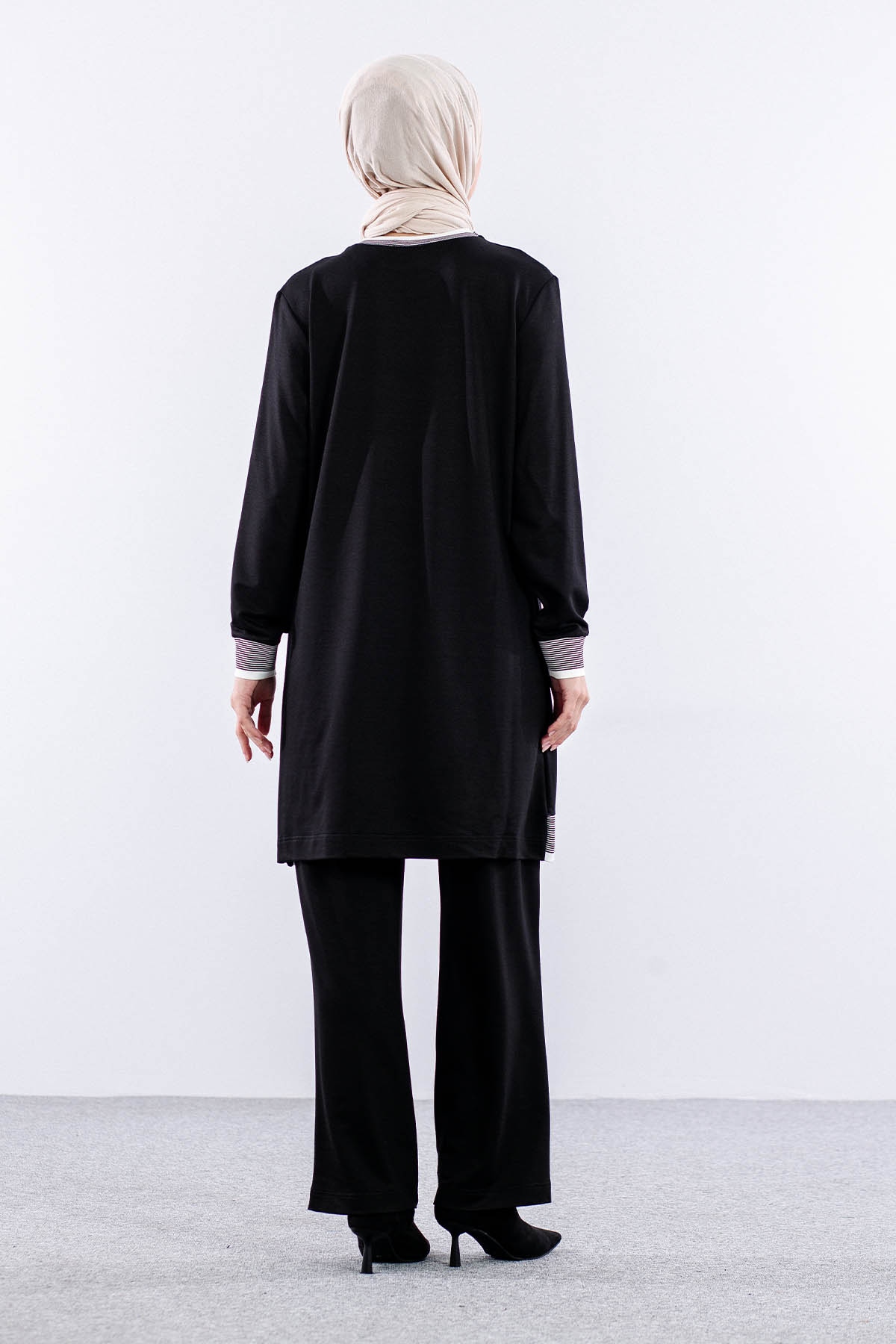 3010 Takim 42-48 - Siyah - 3