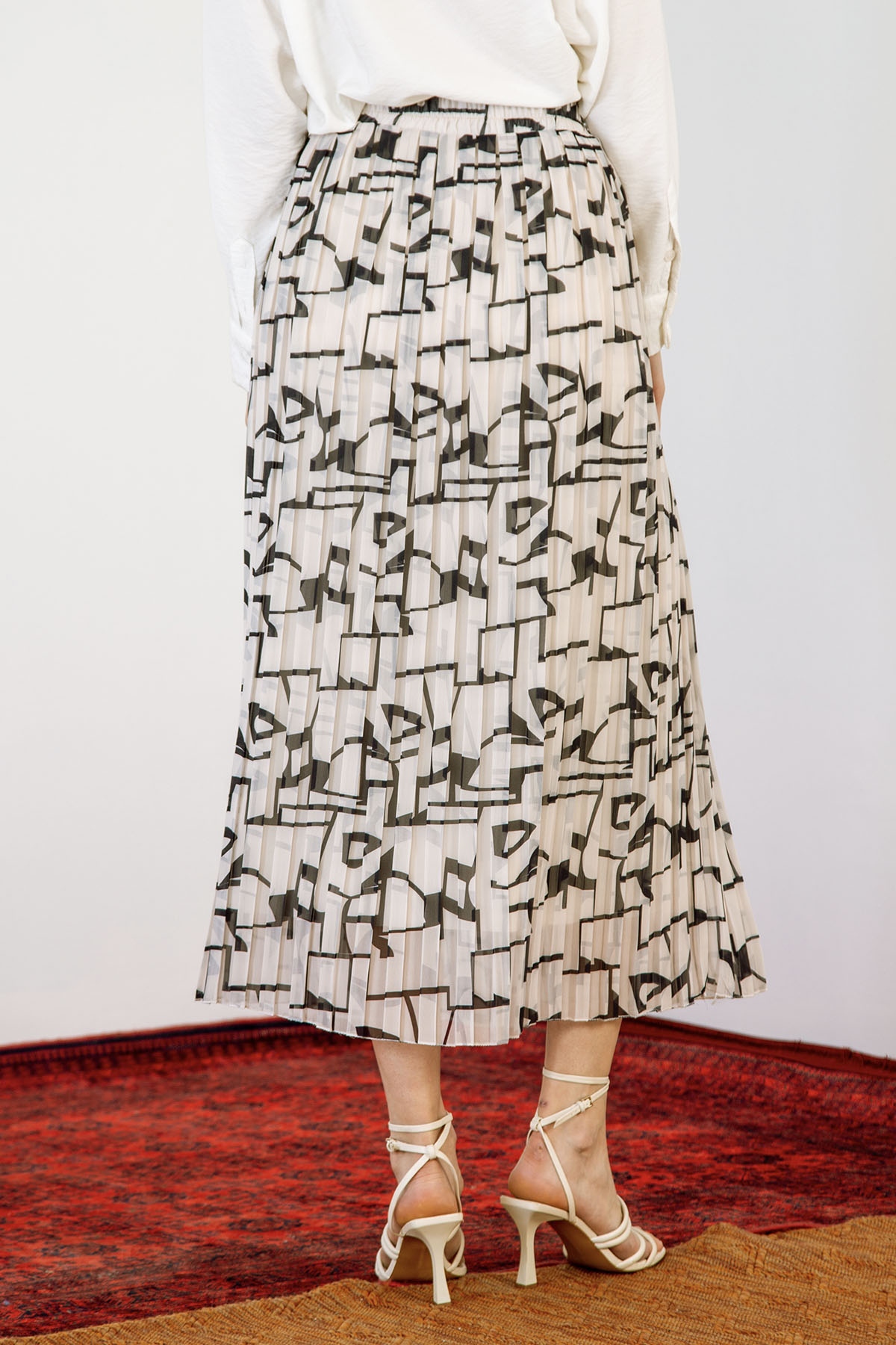 3023 Kare şfn Etek 38-46 - Siyah_krem - 3