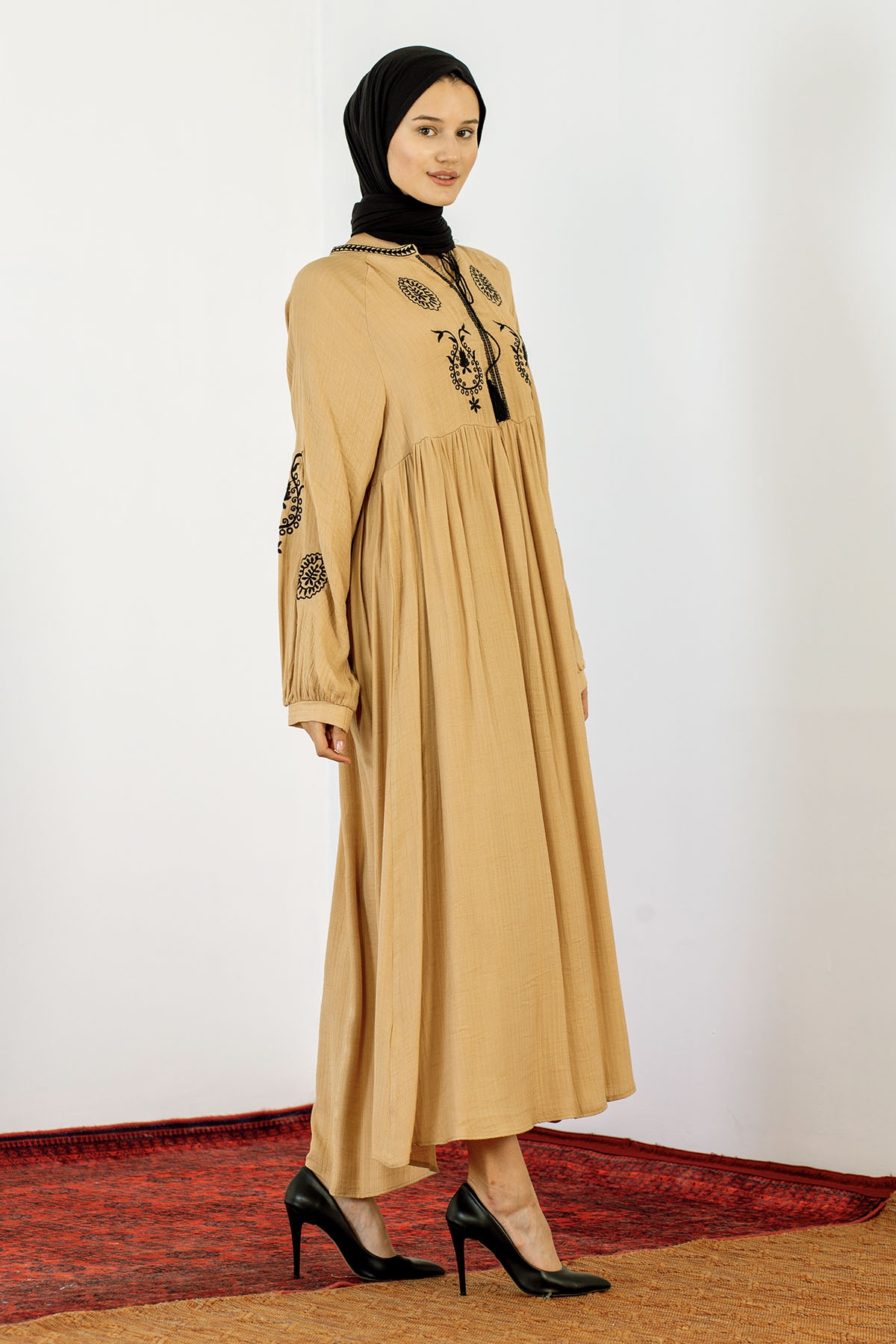 30237 Nakiş Elbise Tek - Camel - 5