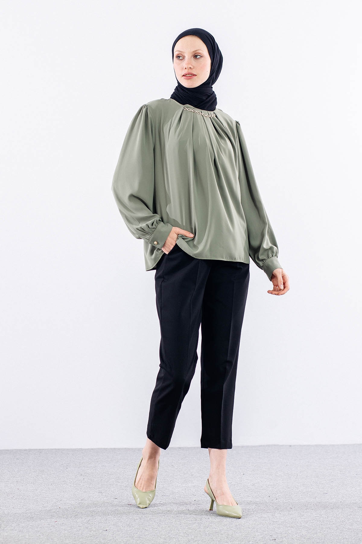 3073 Bluz 42-50 - Haki - 2