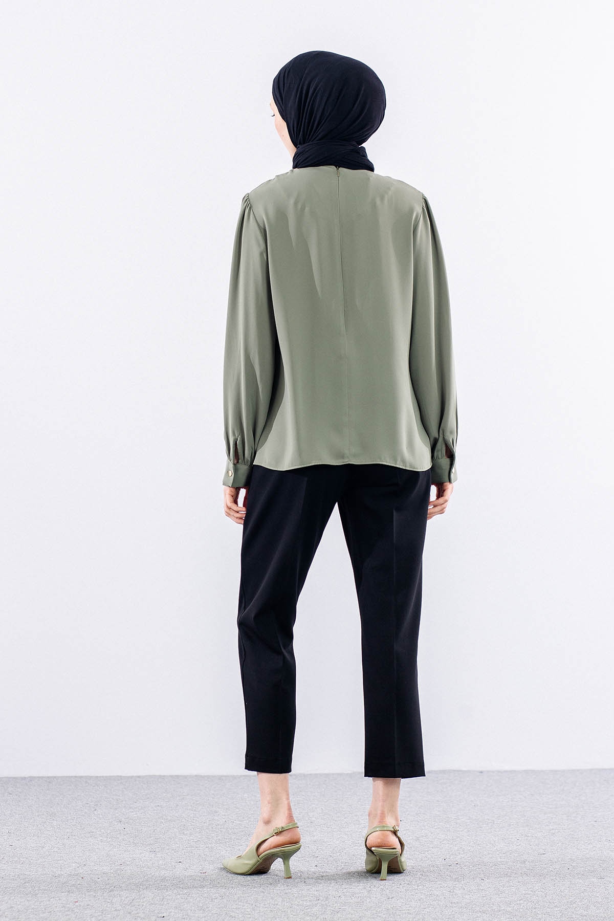 3073 Bluz 42-50 - Haki - 5