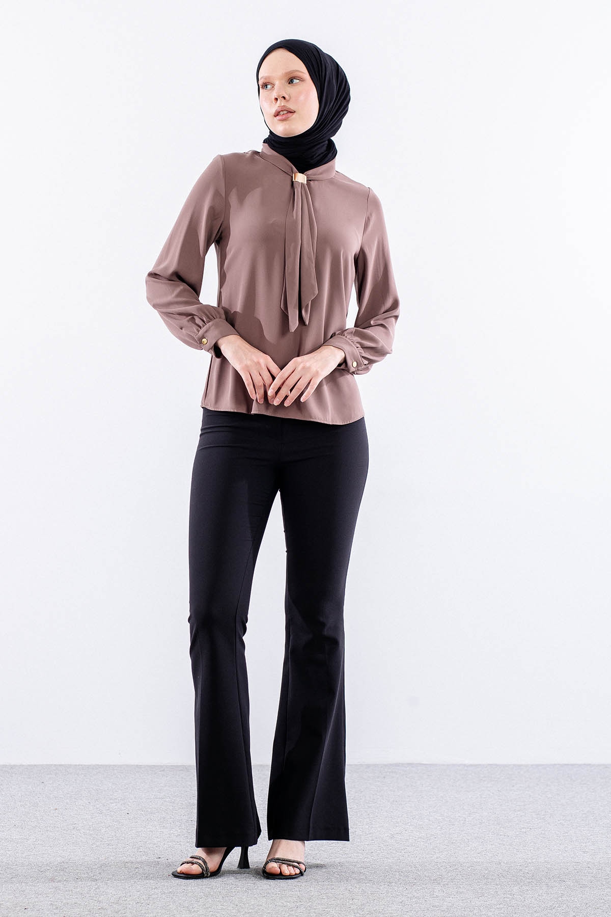 3077 Gömlek 38-46 Kravatlı - Kahve - 1