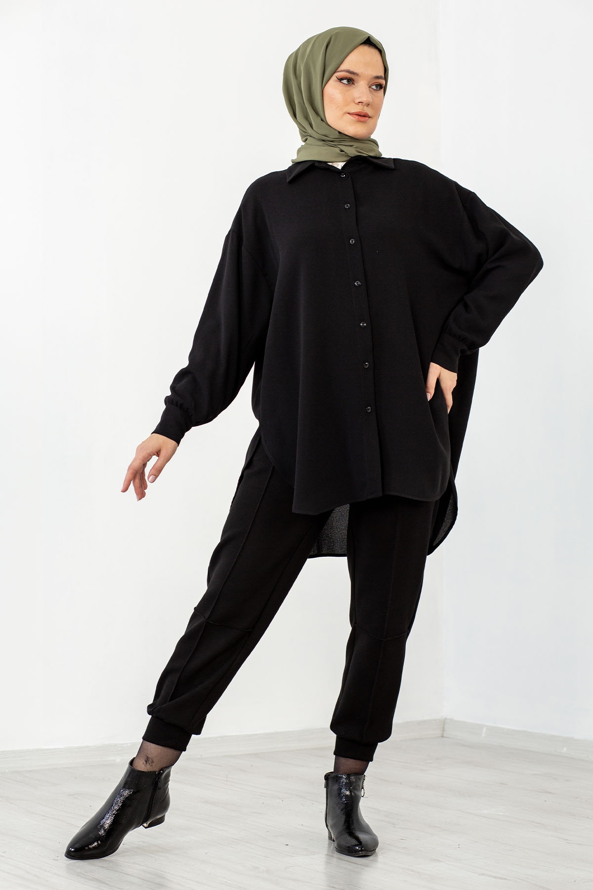 31126 Krep Gömlek Tek - Siyah - 1