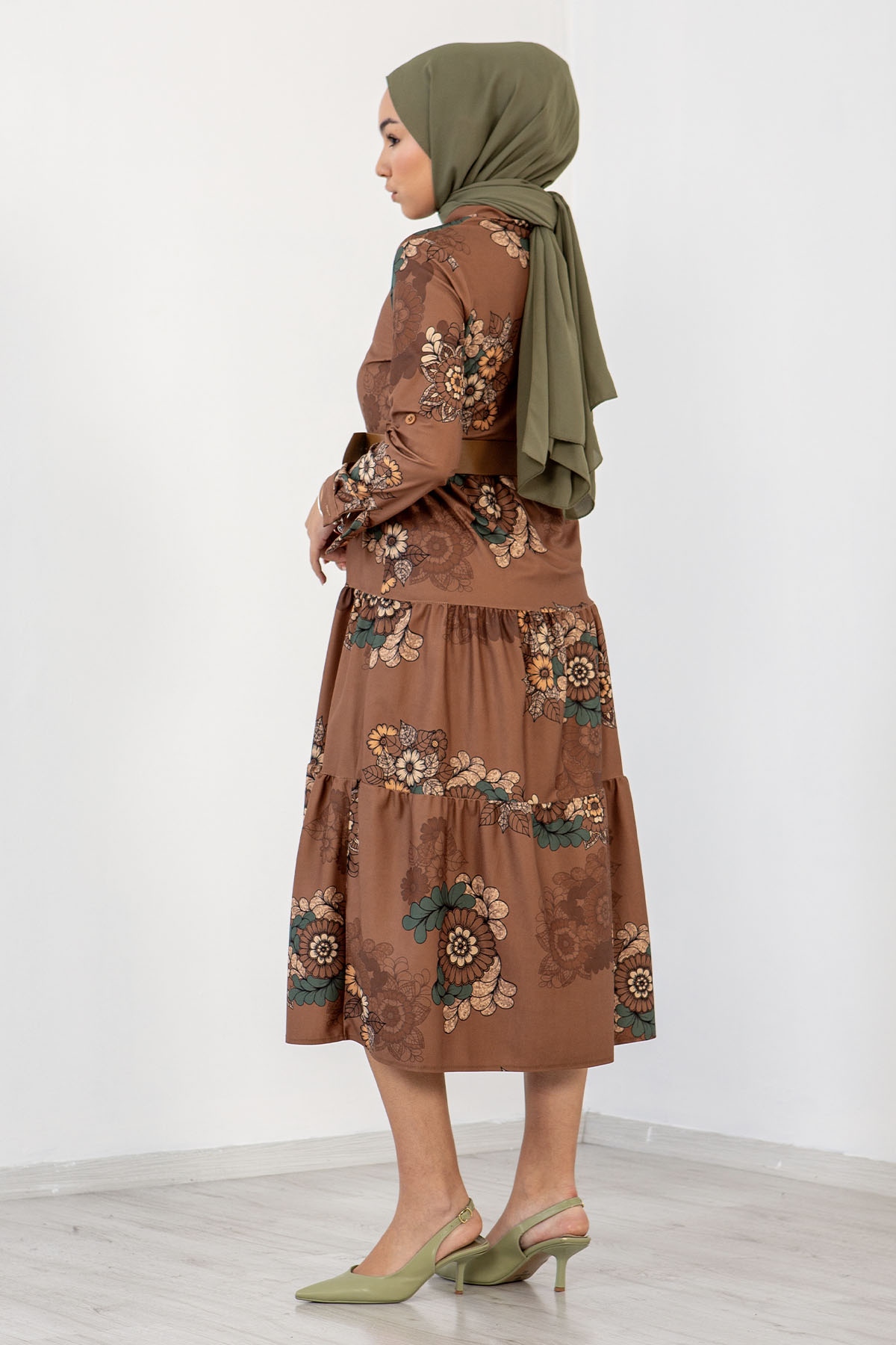 3170 çiçekli Elbise 38-44 - Camel - 3