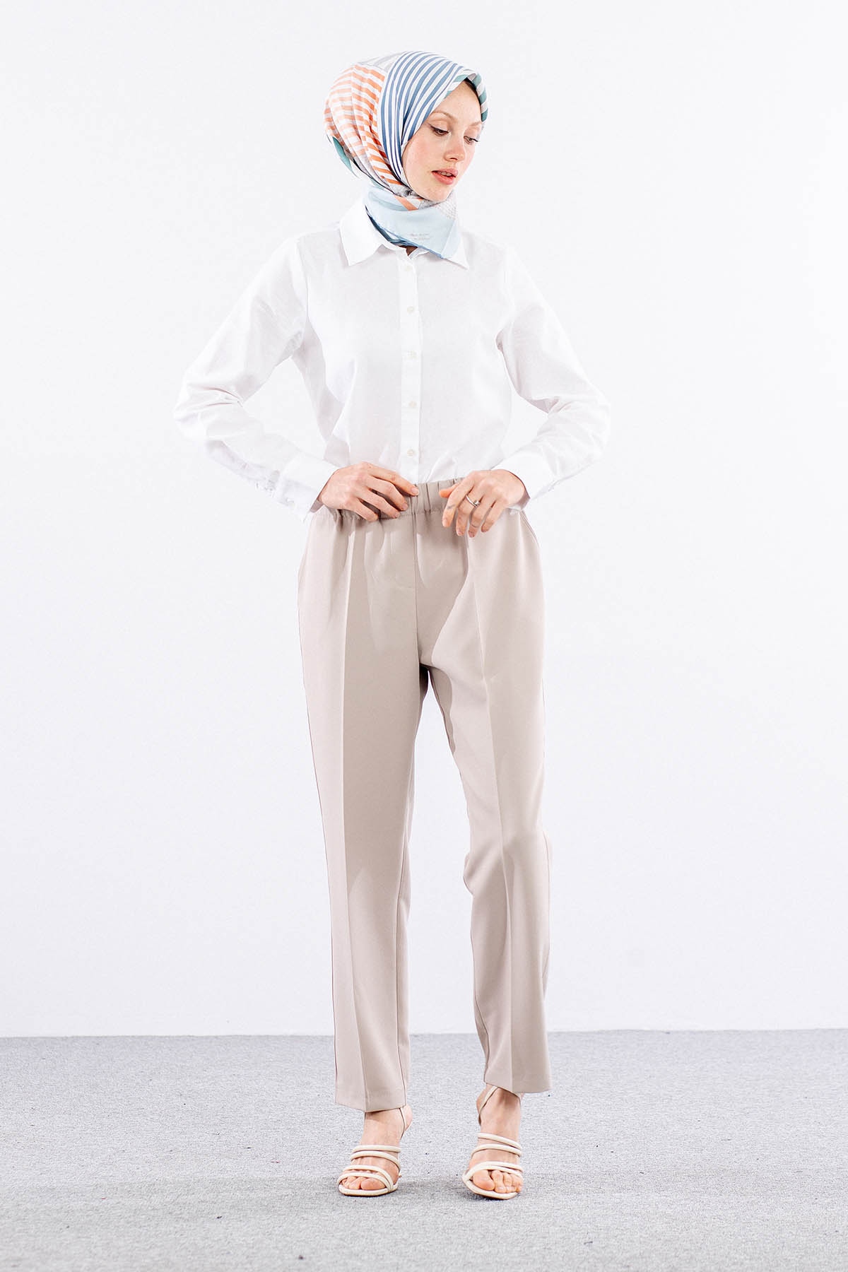 3210 Pantolon 44-54 - Bej  - - 1