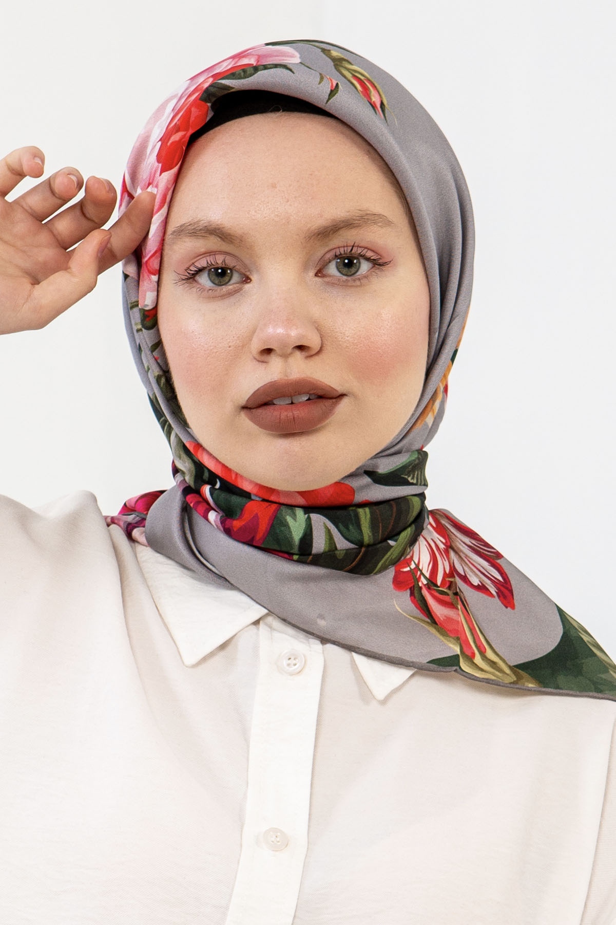 3237 İpek Eşarp 90*90 - Gri - 1