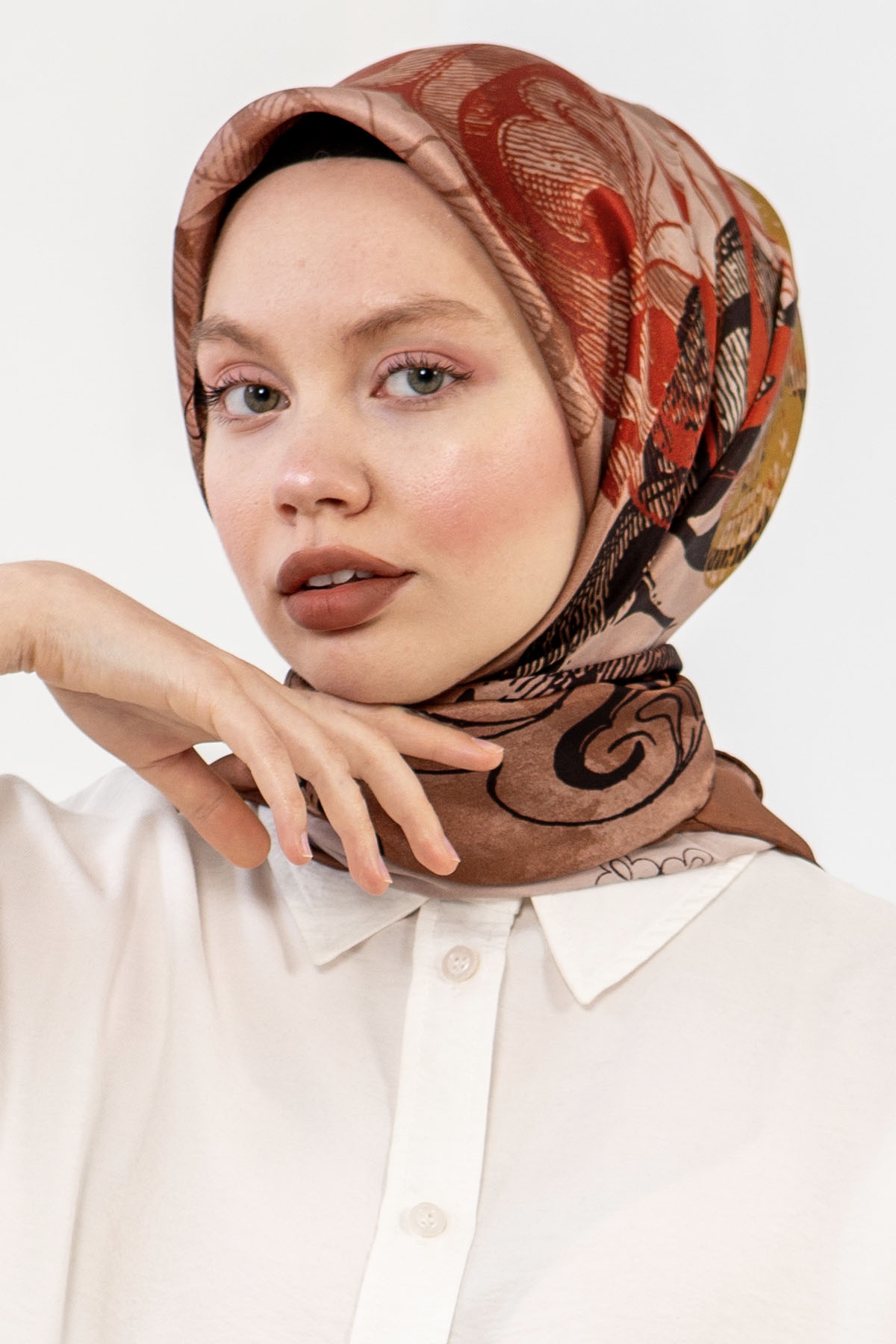 3239 İpek Eşarp 90*90 - Vizon - 1