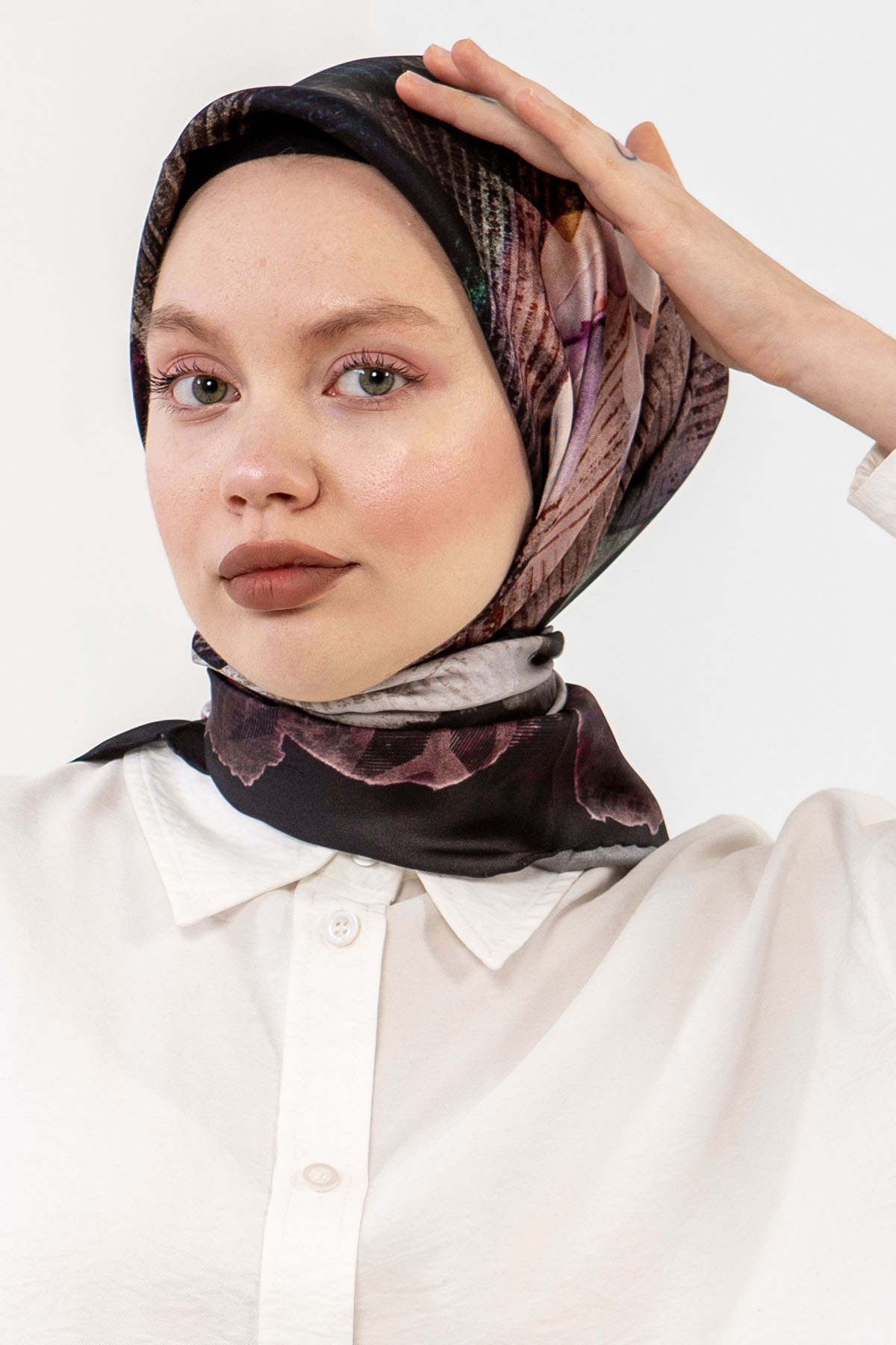 3240 İpek Eşarp 90*90 - Siyah_mor - 1