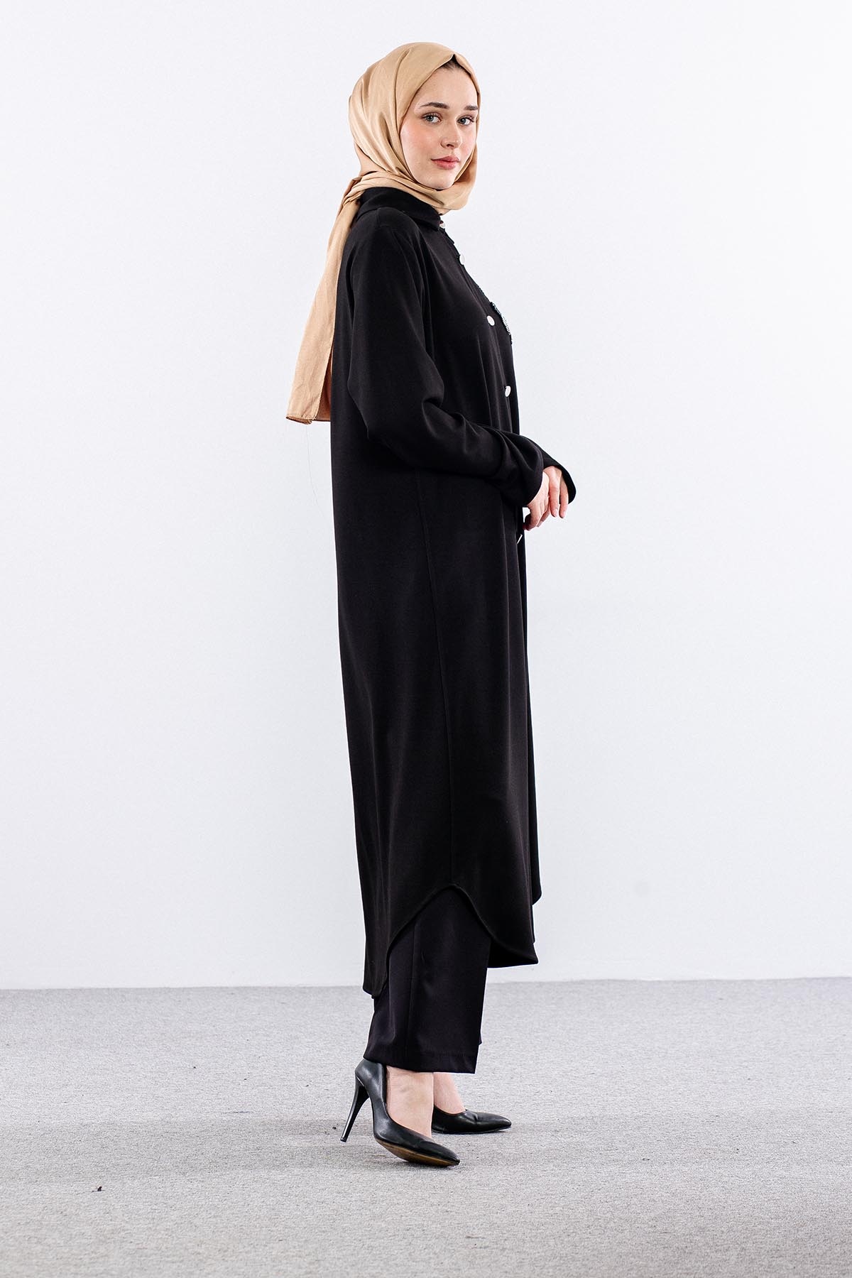 329 Tunik 38-48 Cicek Tas Isleme - Siyah - 4