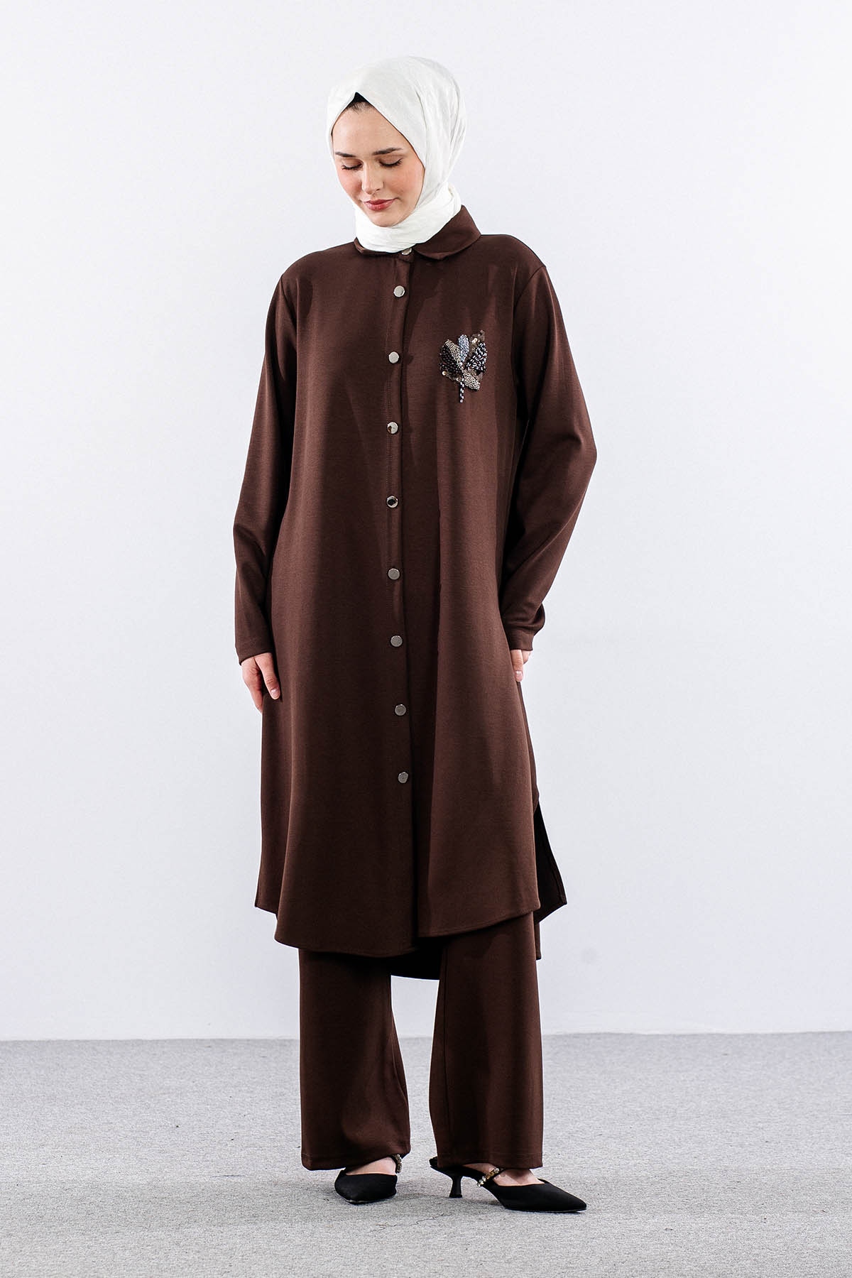 330 Takim 38-44 Tasli - Kahve - 2