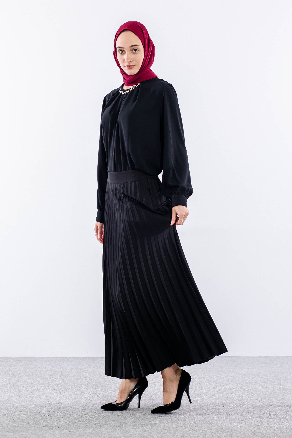 3322 Etek 38-48 Plise Detay - Siyah - 3