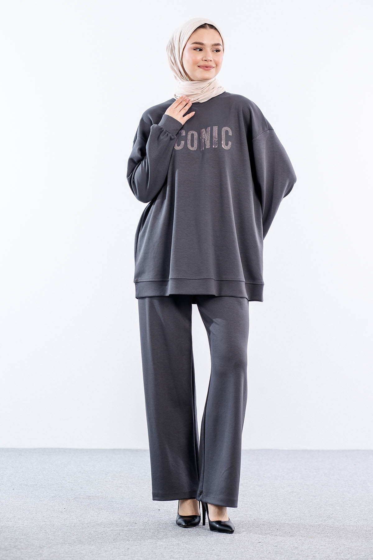 33281 Takim S-m-l - Antrasit - 1