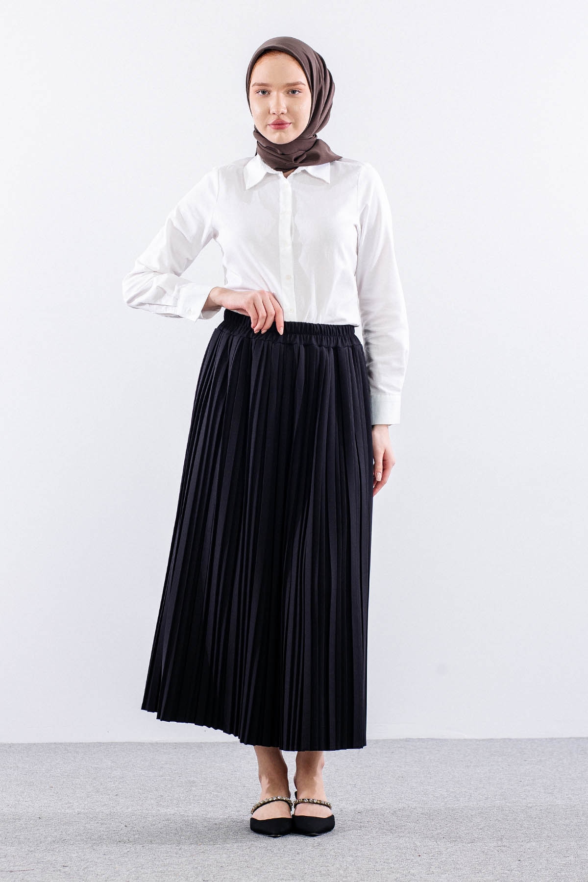 3347 Etek 1-2-3 Plise Detay - Siyah - 2