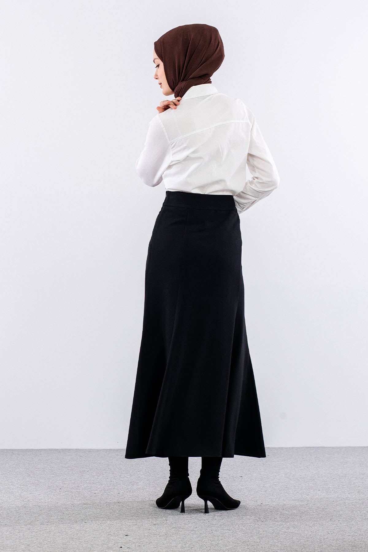 3350 Etek 42-52 Balik Model - Siyah - 5