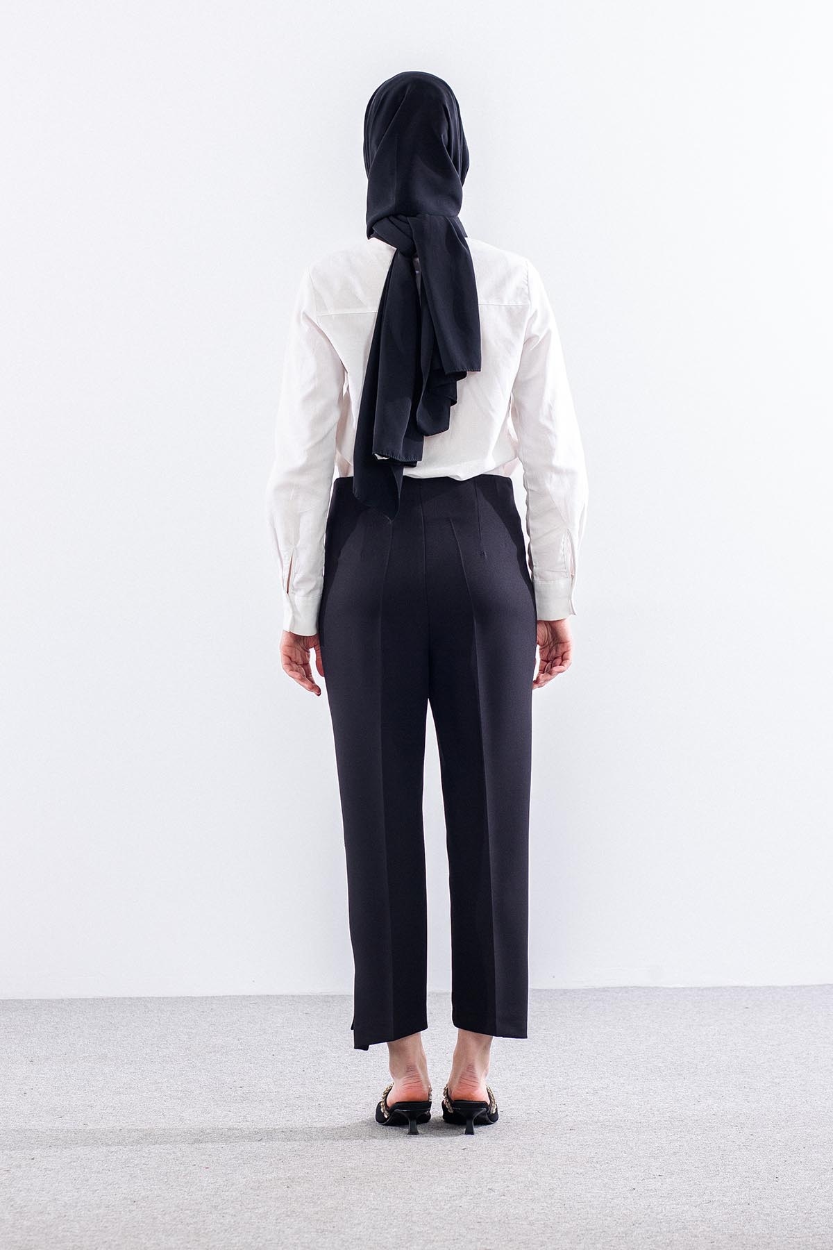 3353 Pantolon 38-48 Dugme Detay - Siyah - 5