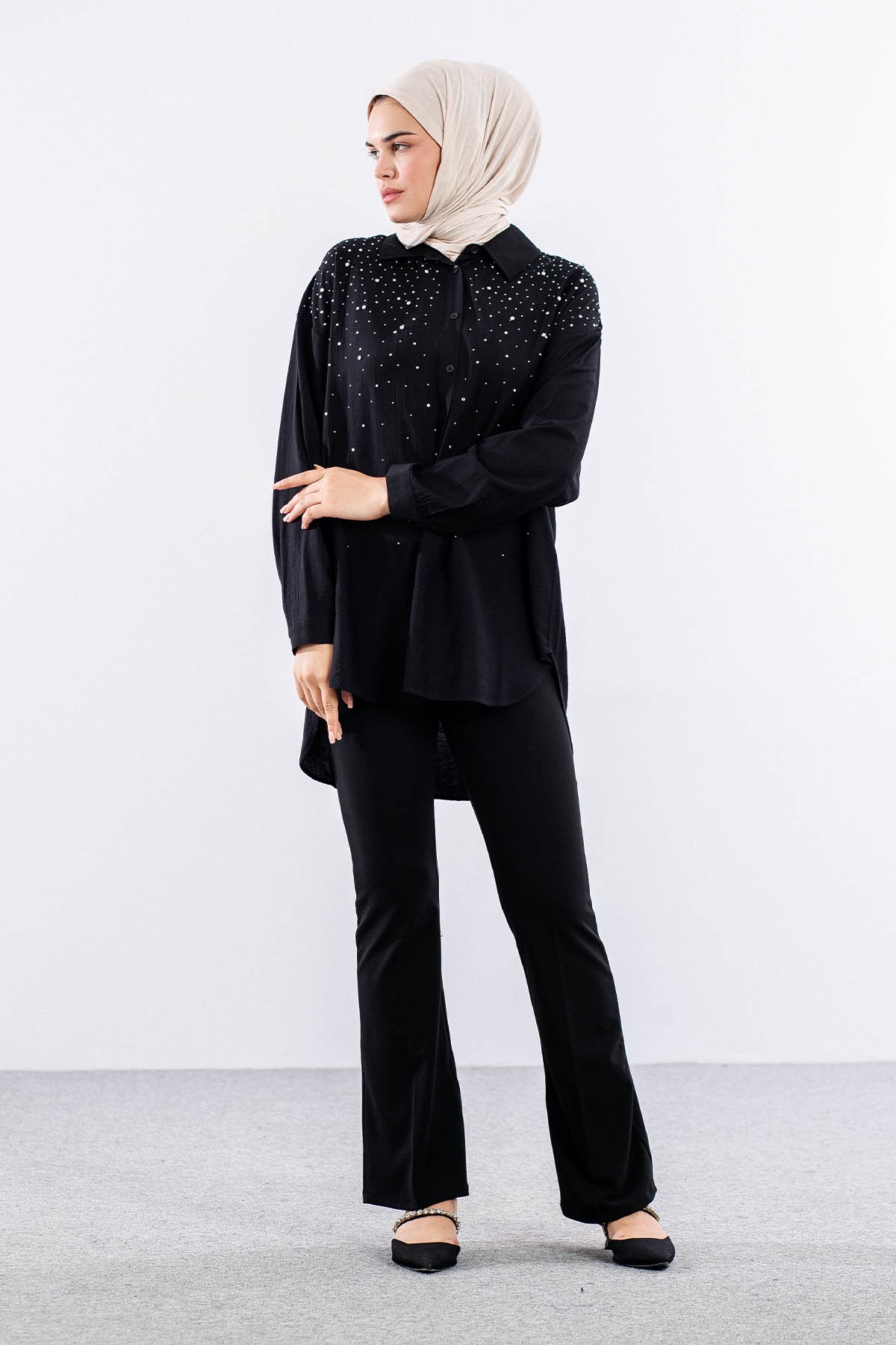 34818 Gömlek Tek Tas Detay - Siyah - 2