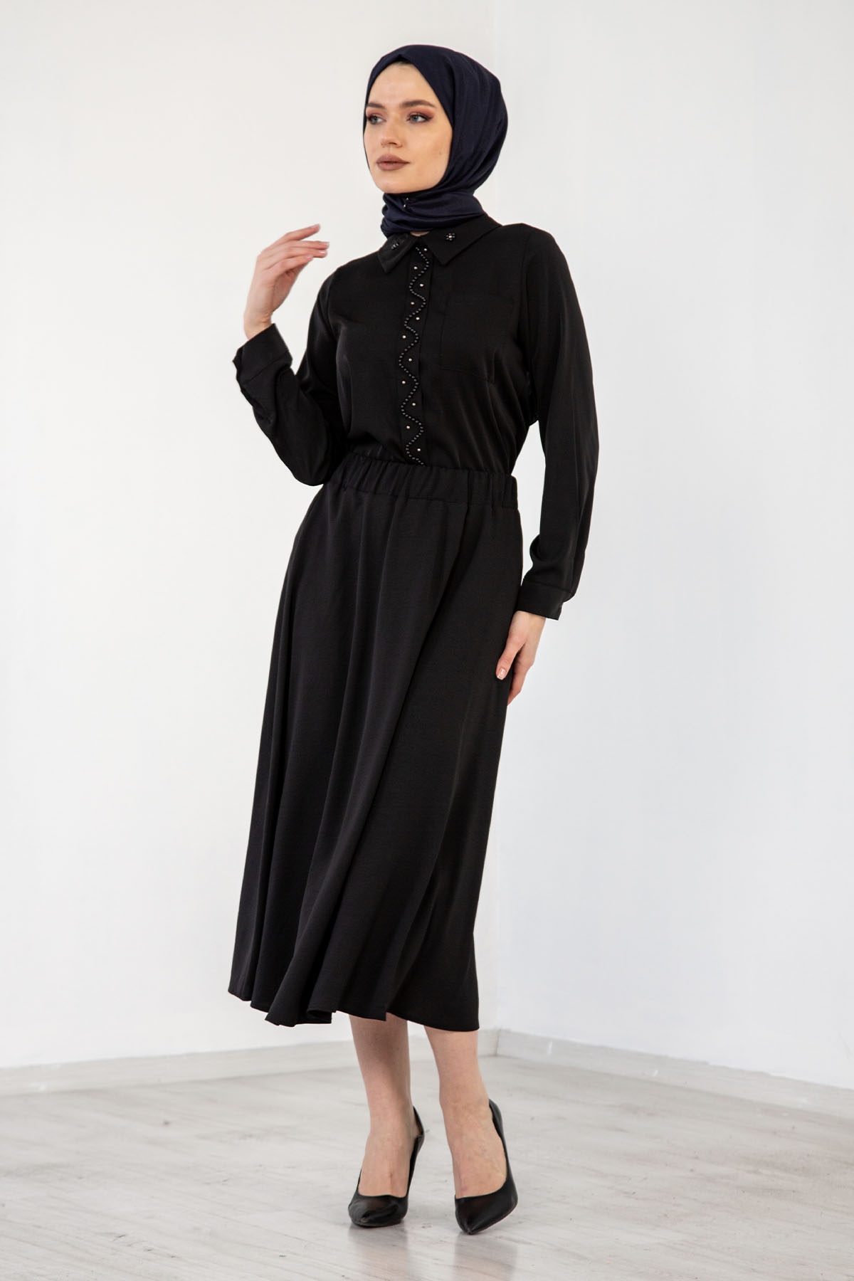 3499 İncili  Gömlek 38-44 - Siyah - 2