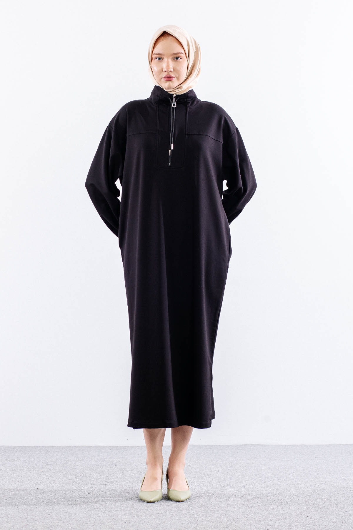 35742 Elbise Tek Keşık Detay - Siyah - 1