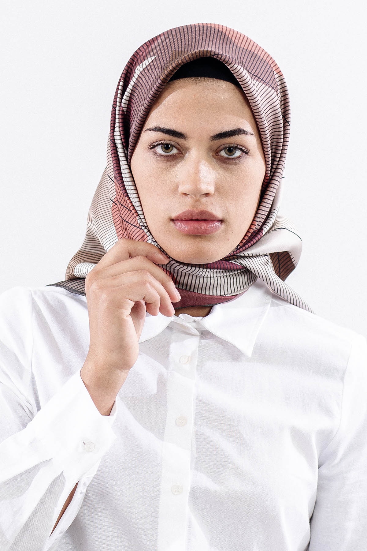 3838 İpek Eşarp 90*90 Tvıl Dokuma - Kahve - 1